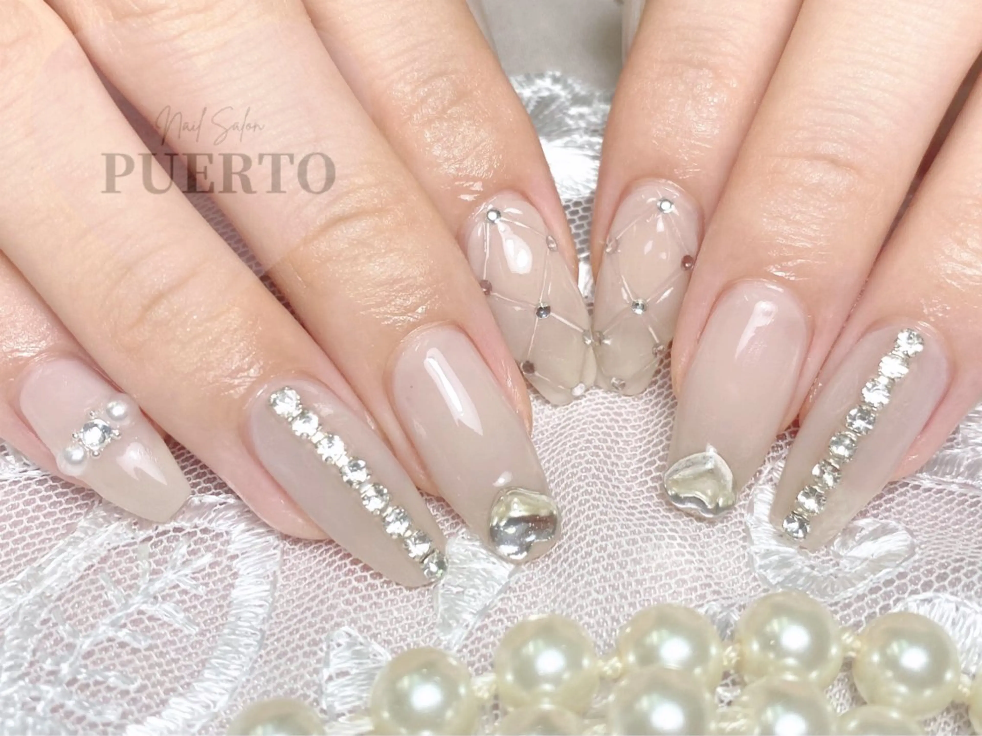 ネイル 持ち込み パラジェル PUERTOのネイルデザイン