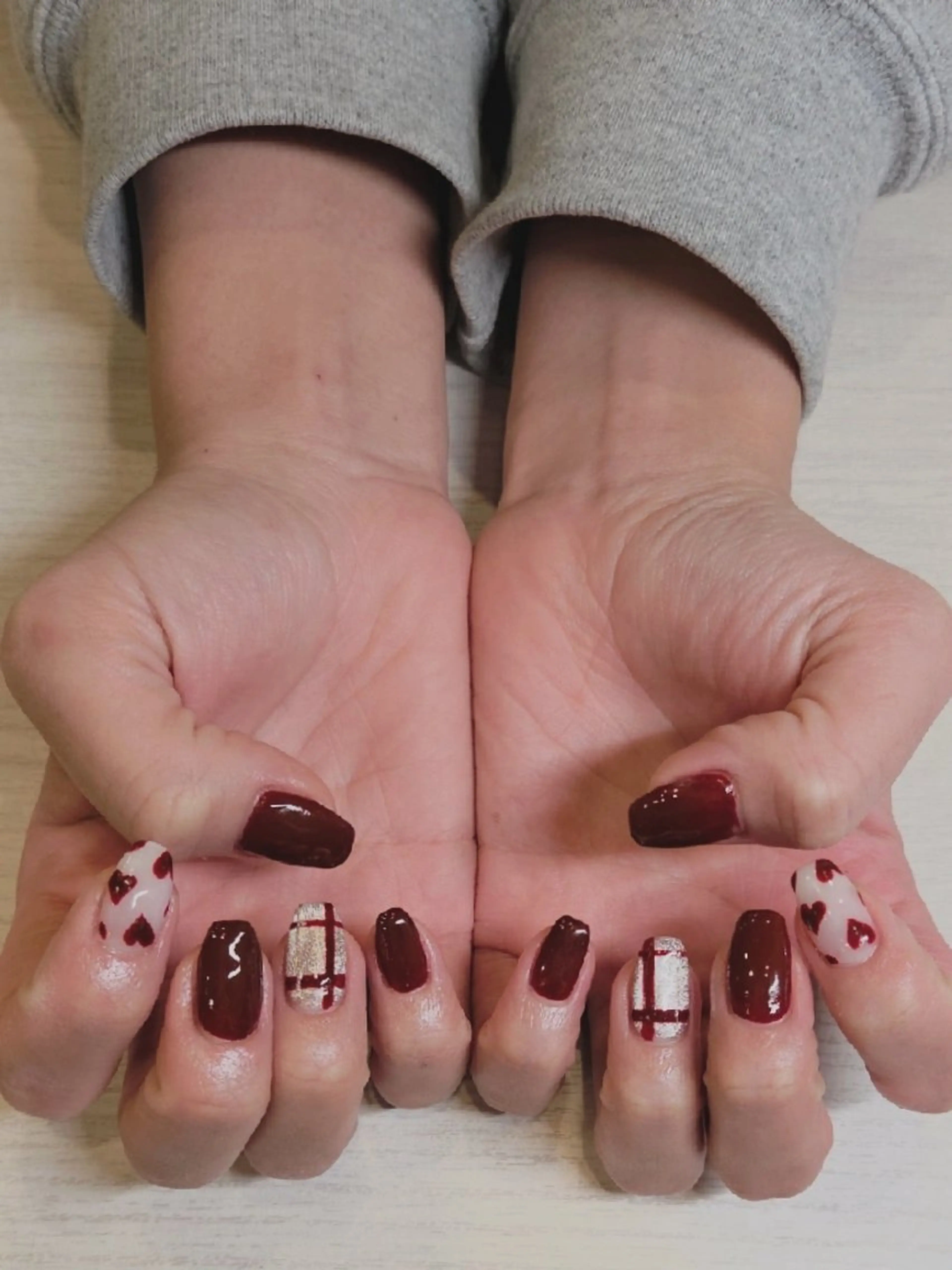 ネイル ハンドネイル 関口 友菜のヘアスタイル