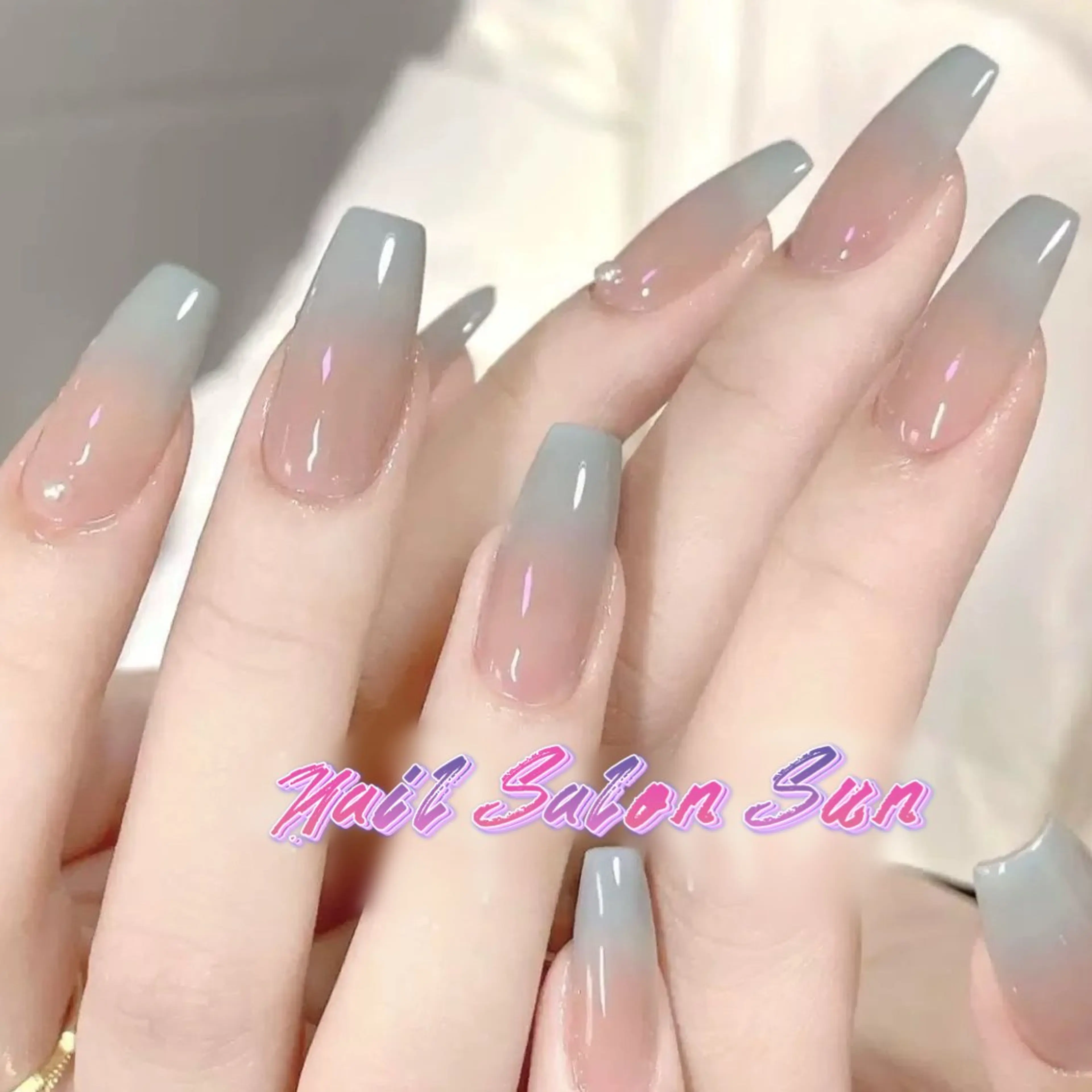 ハンドネイル Sun Nail サン ネイルサロンのネイルデザイン