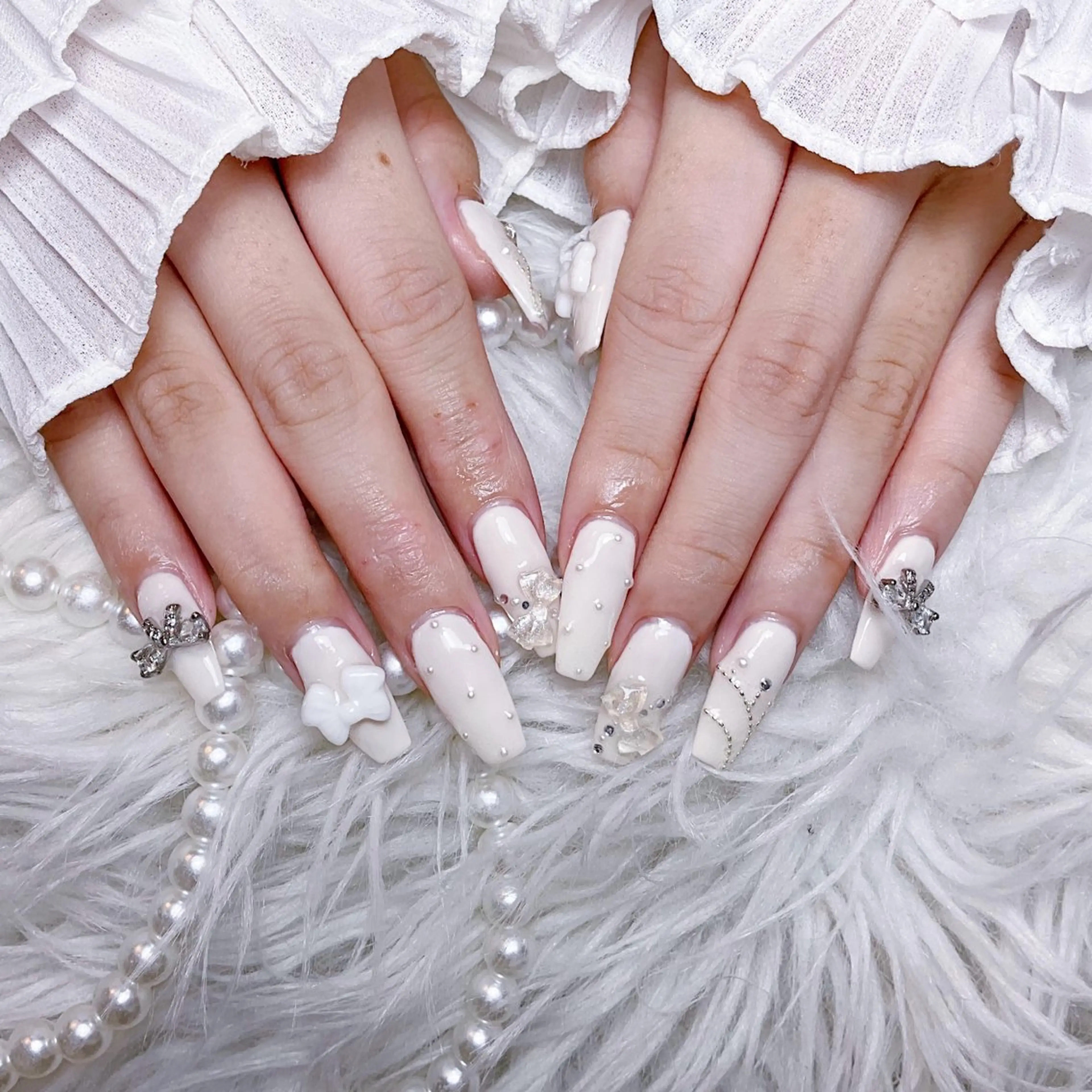 ネイル ハンドネイル 🌈Yun nail hyejin💋のネイルデザイン