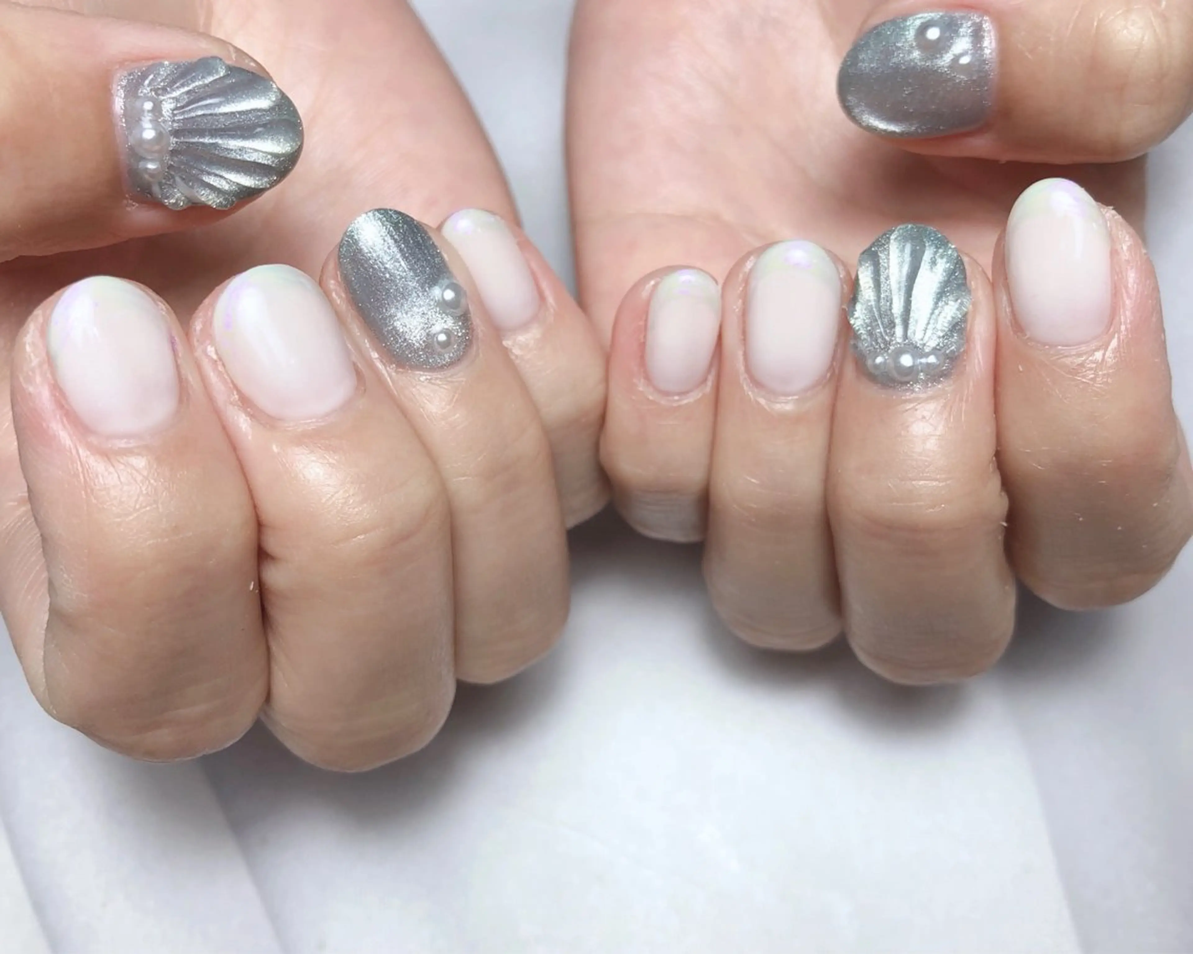 ネイル ぷっくりネイル ハンドネイル saki_ nail heronのネイルデザイン