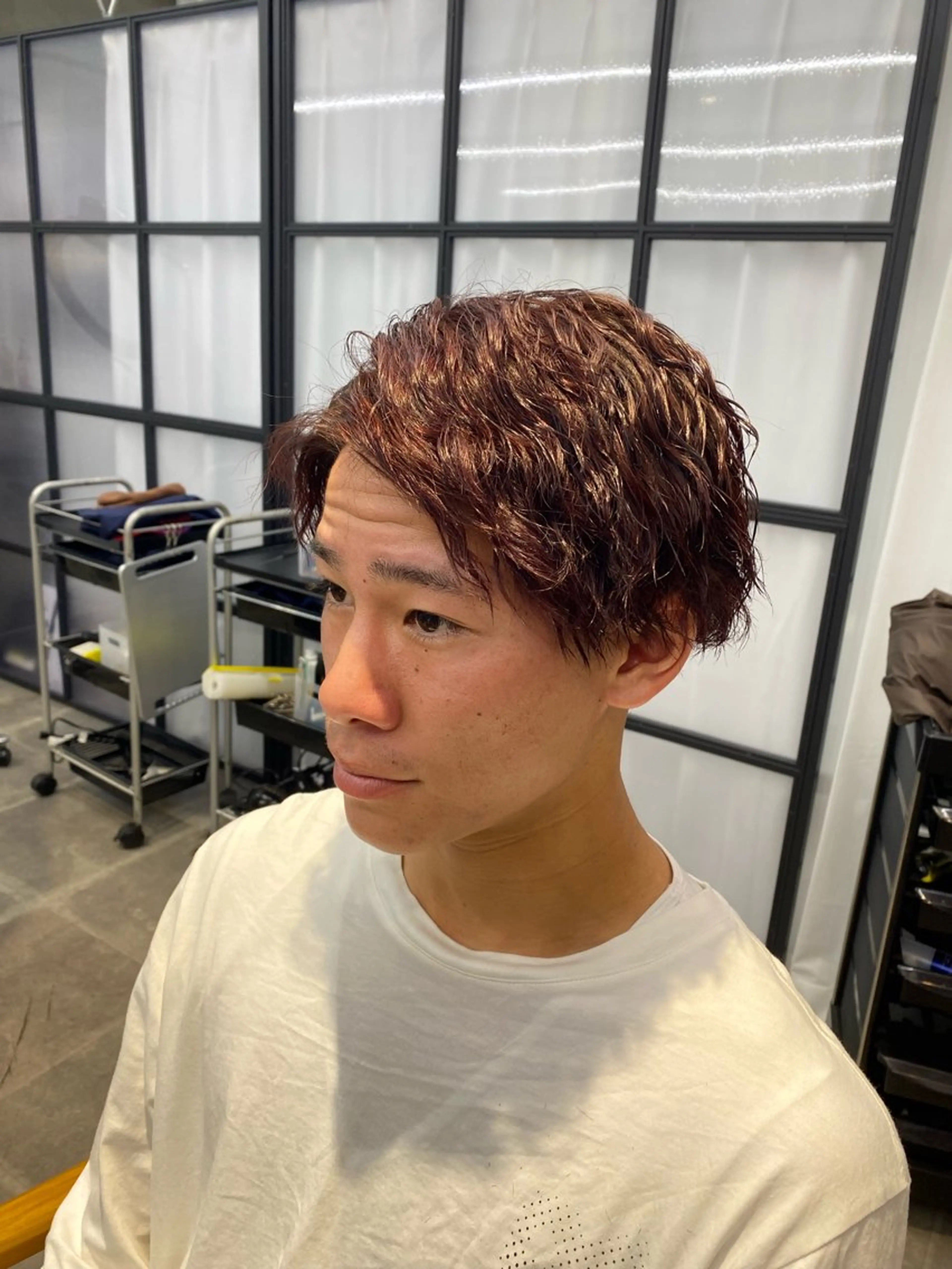ショート カラー パーマ メンズ カット ヘアカラー パーマ トリートメント RUI⚪️艶髪 ⚪️髪質改善のヘアスタイル