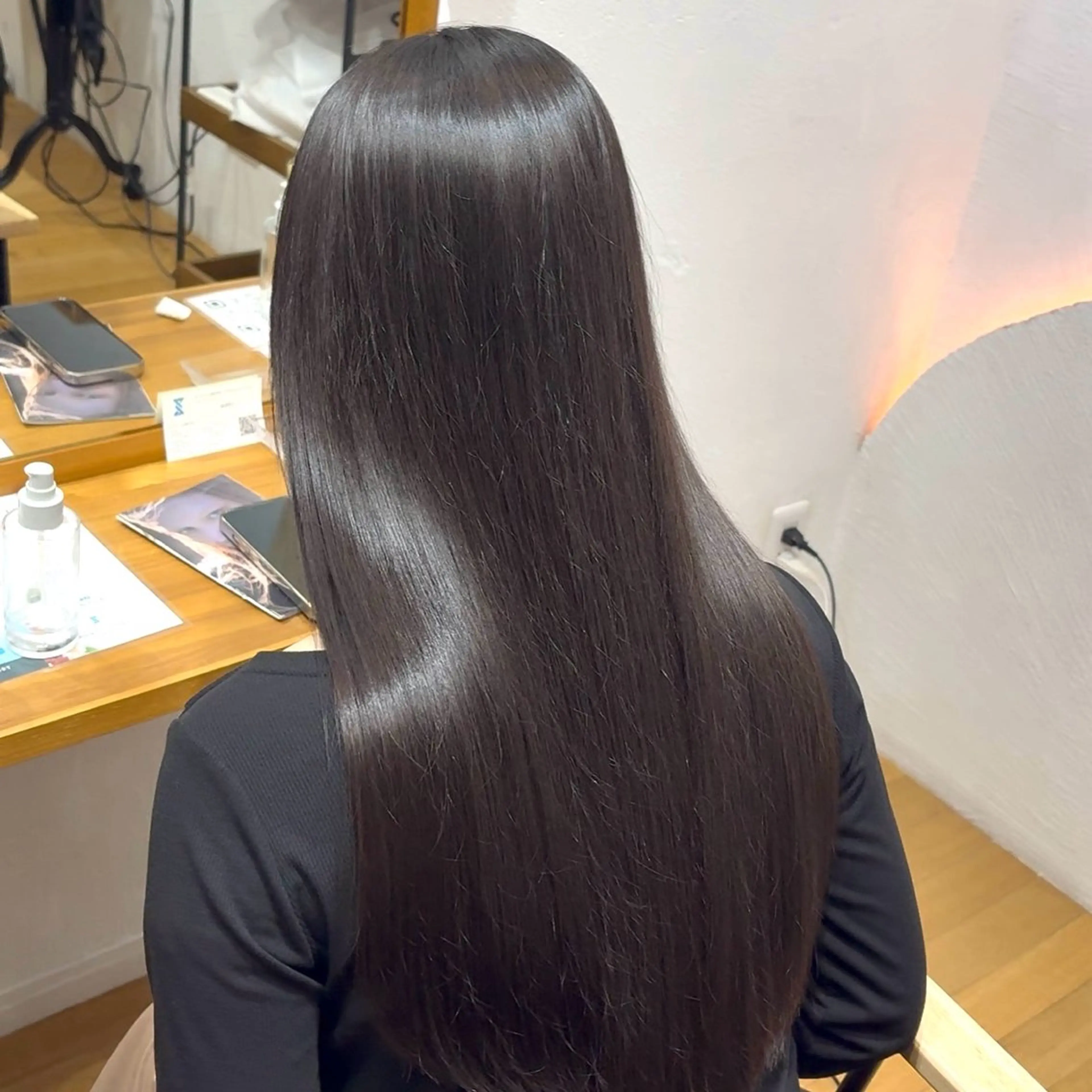 ロング カット 縮毛矯正 トリートメント 3tuba Asumiのヘアスタイル