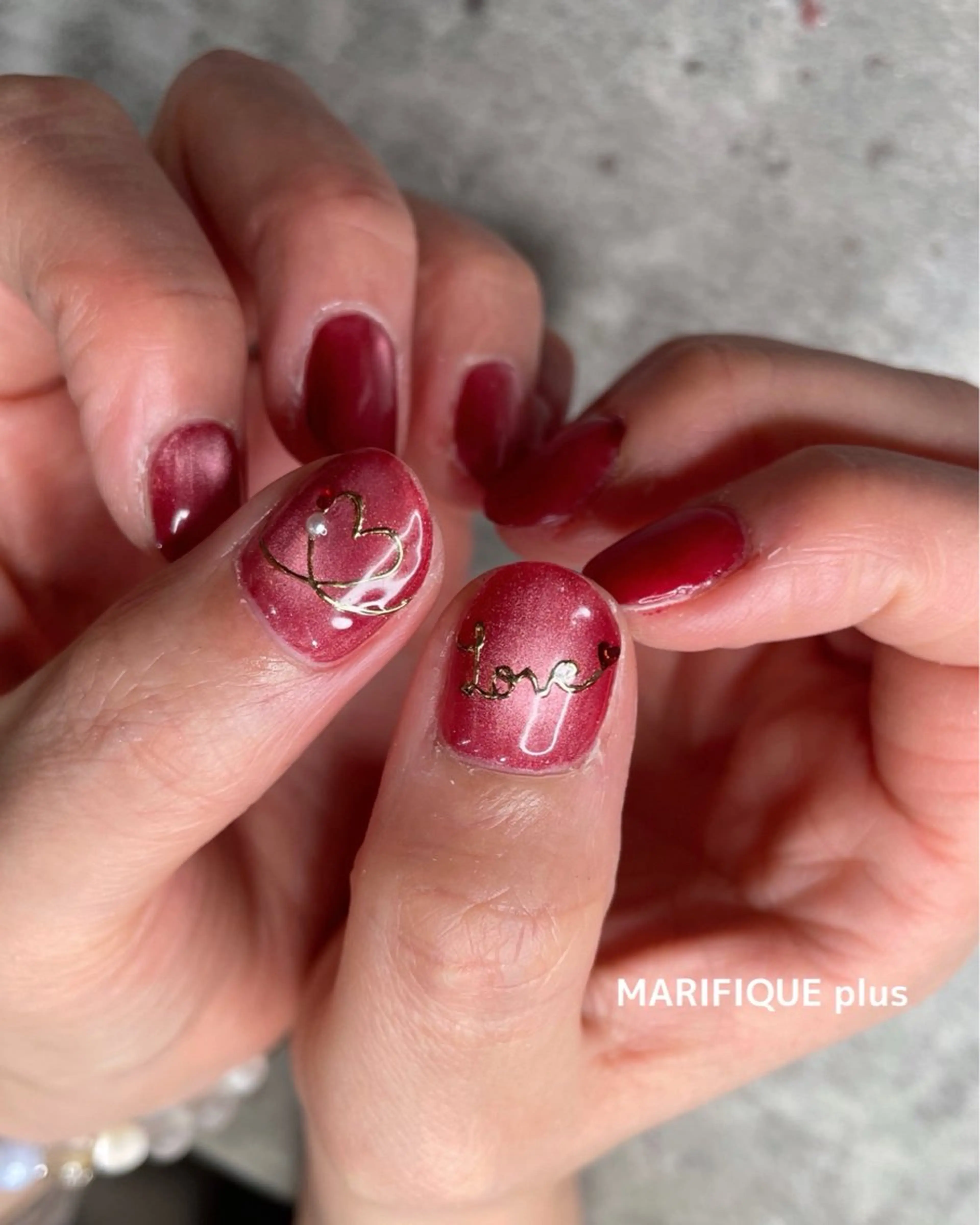 ネイル ハート マグネットネイル 赤色 バレンタイン ma riのネイルデザイン