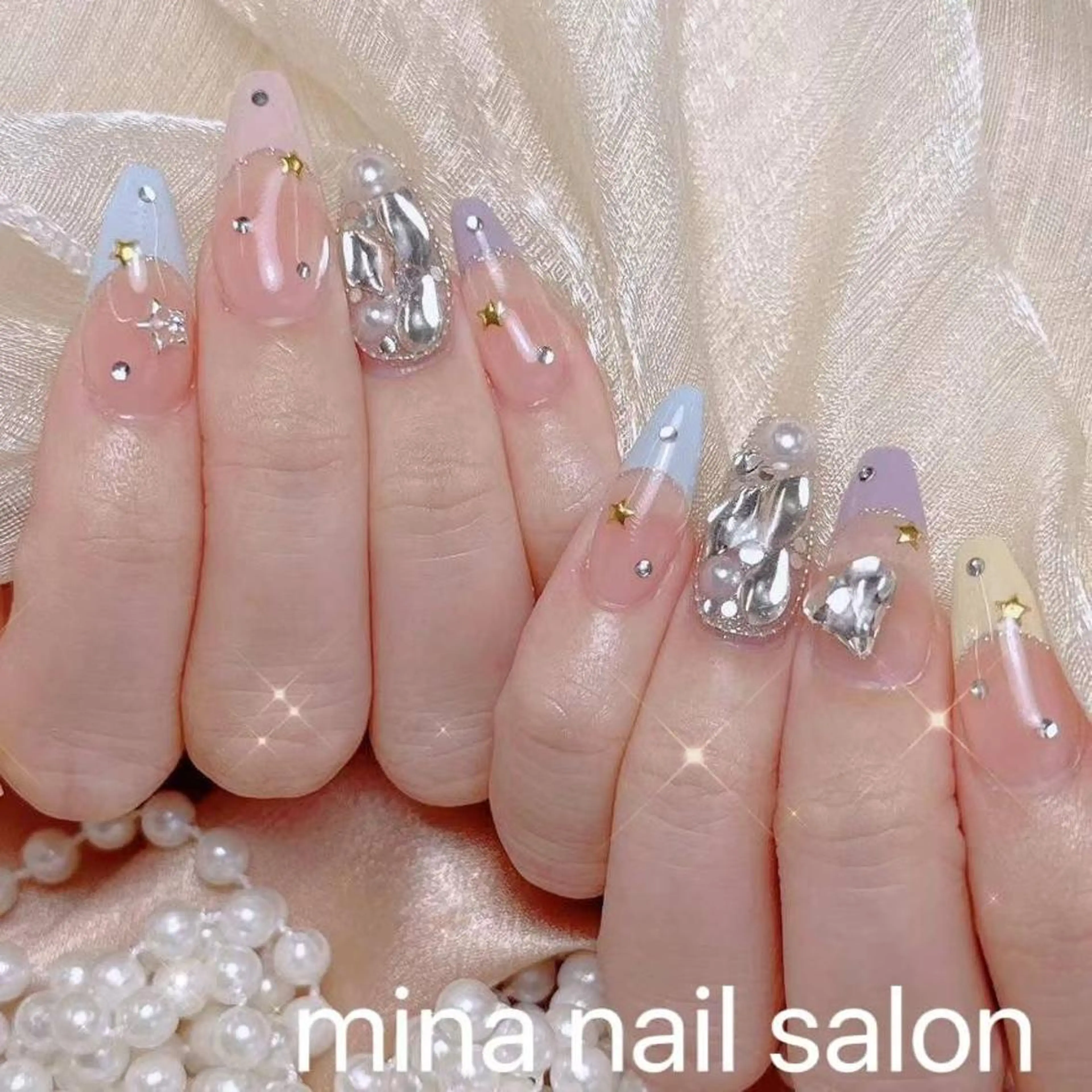 ネイル 長さ出し フットネイル フレンチネイル ガラスフレンチ 韓国ネイル 🐾みき 🧸のネイルデザイン