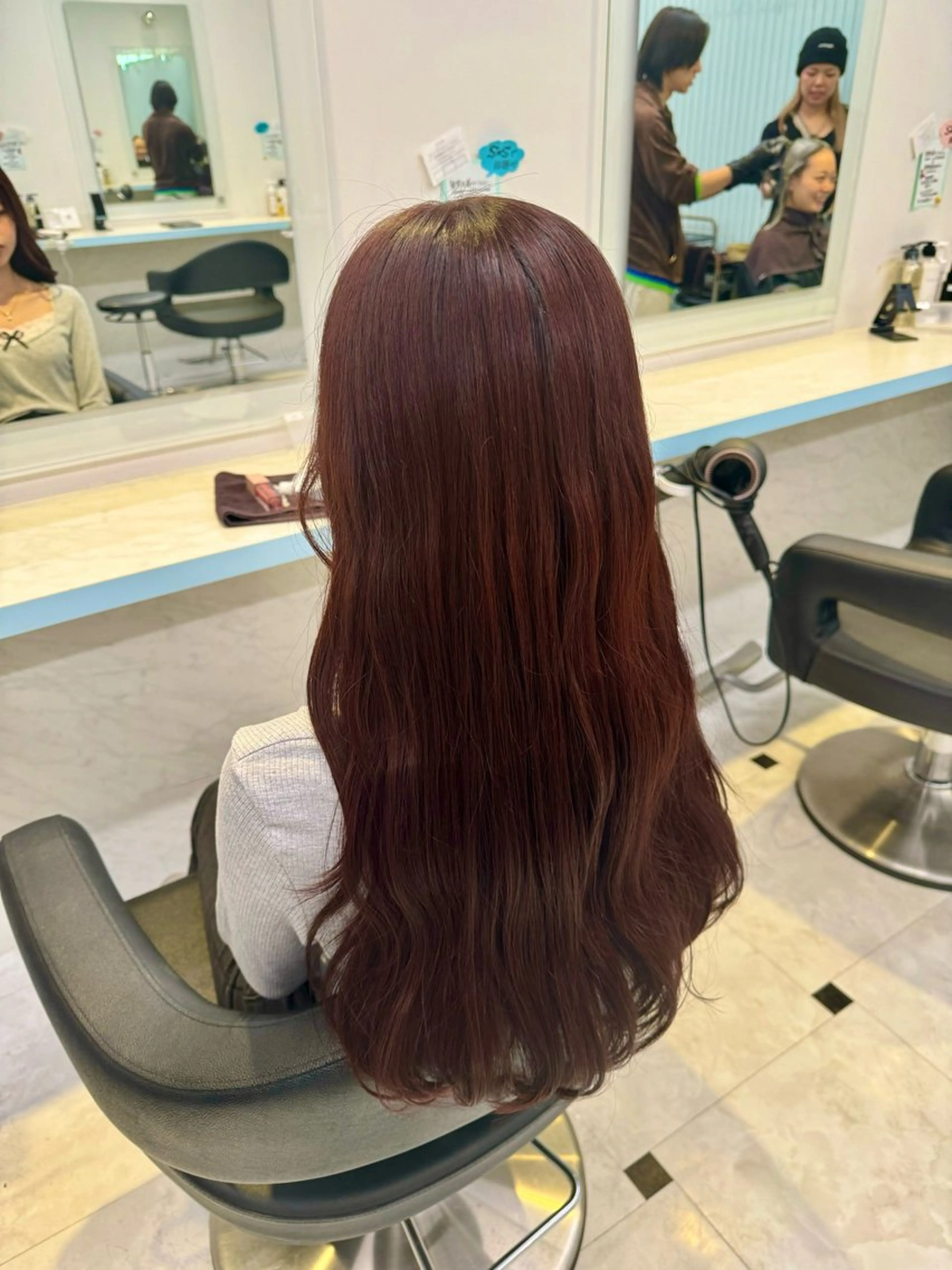 カラー カット ヘアカラー トリートメント ヘッドスパ ヘアセット 🇰🇷韓流暖色ヘア 🍒saaya🍒のヘアスタイル