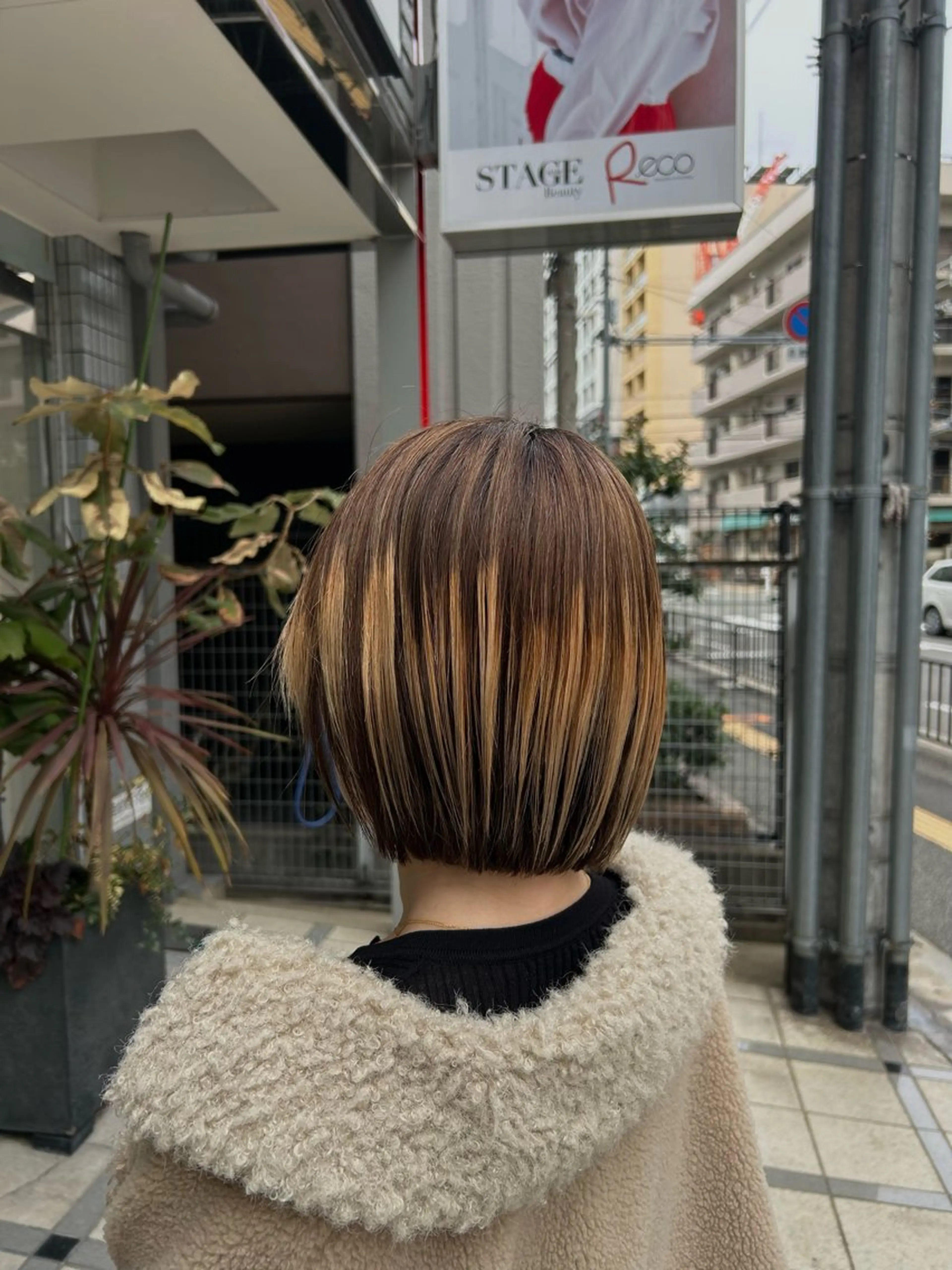 カラー 西村 優那のヘアスタイル