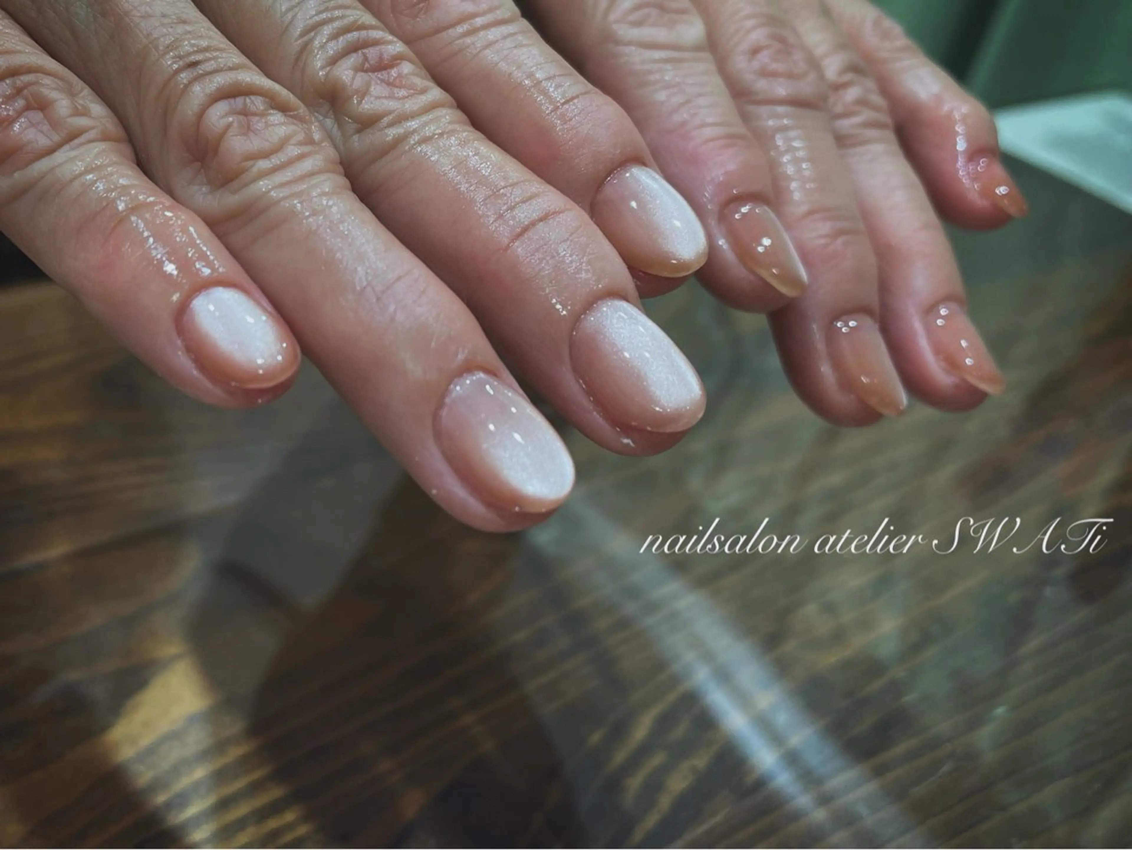 ネイル ハンドネイル nailsalon SWATiのネイルデザイン