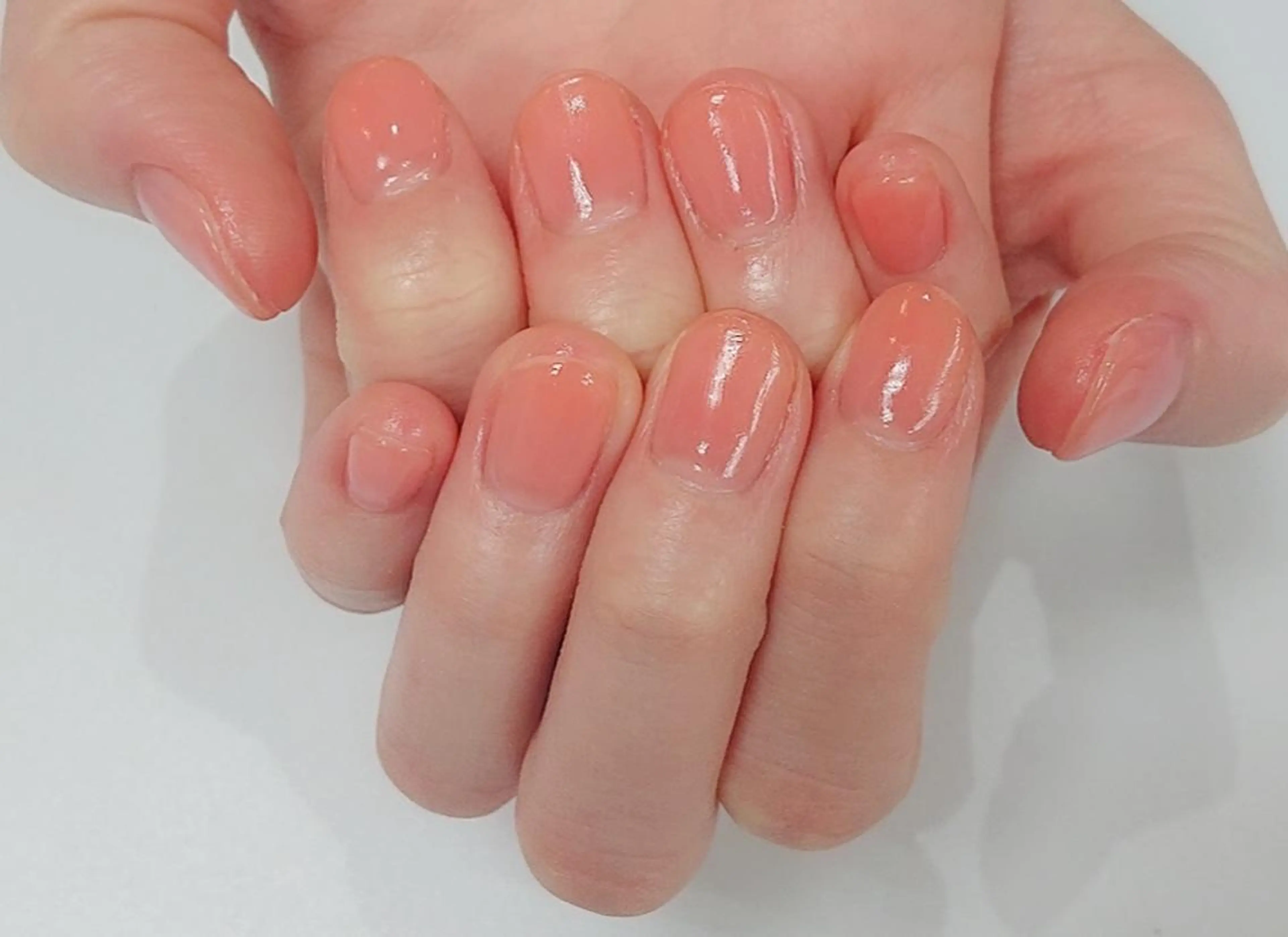 ネイル クリアネイル ピンク 🍒当日もOK🍒 𝑳𝑼𝑵𝑨花井のネイルデザイン