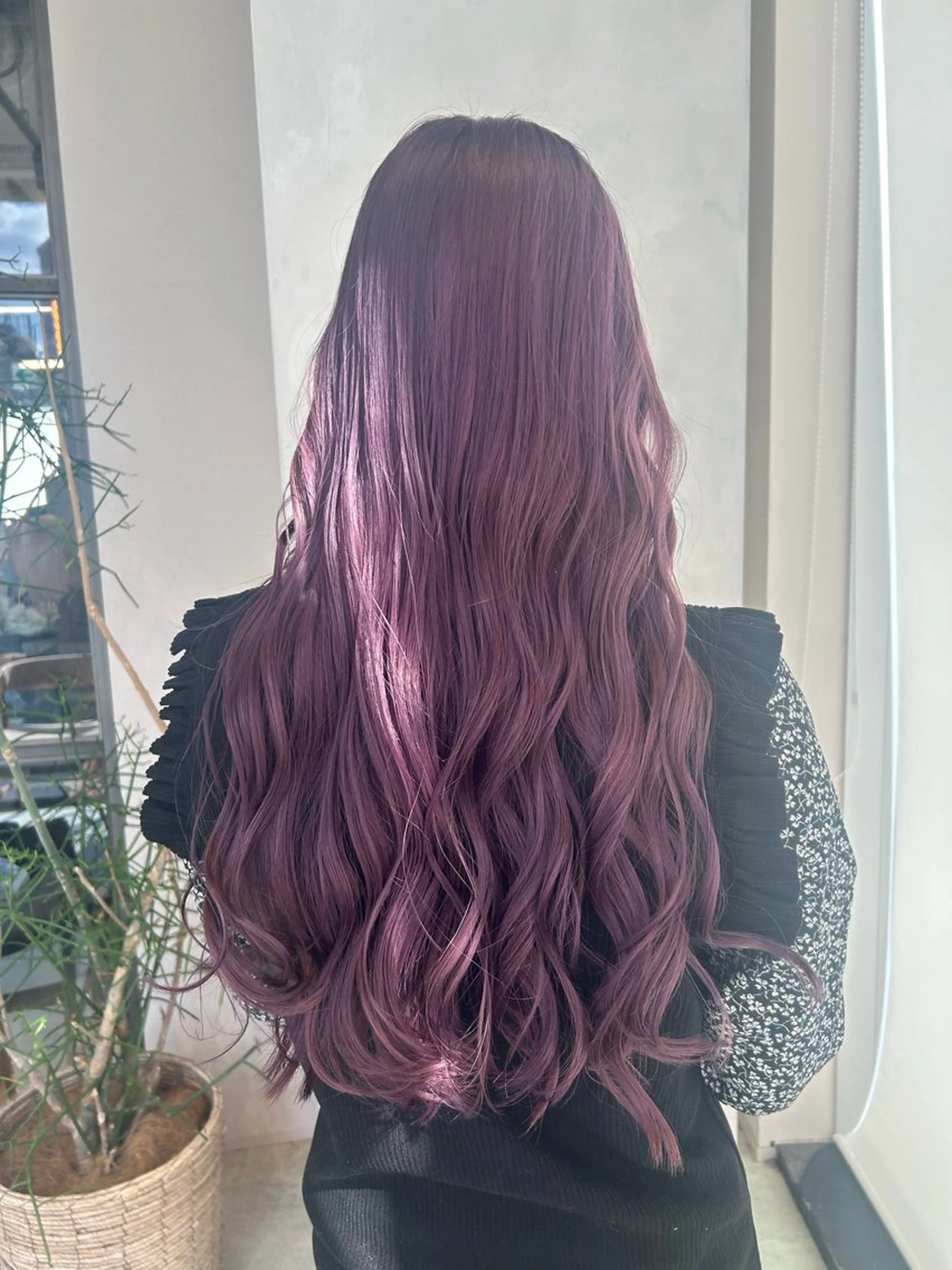 ロング カラー ラベンダーカラー カット ヘアカラー ピンク/ベージュ /似合わせ/田島百華のヘアスタイル