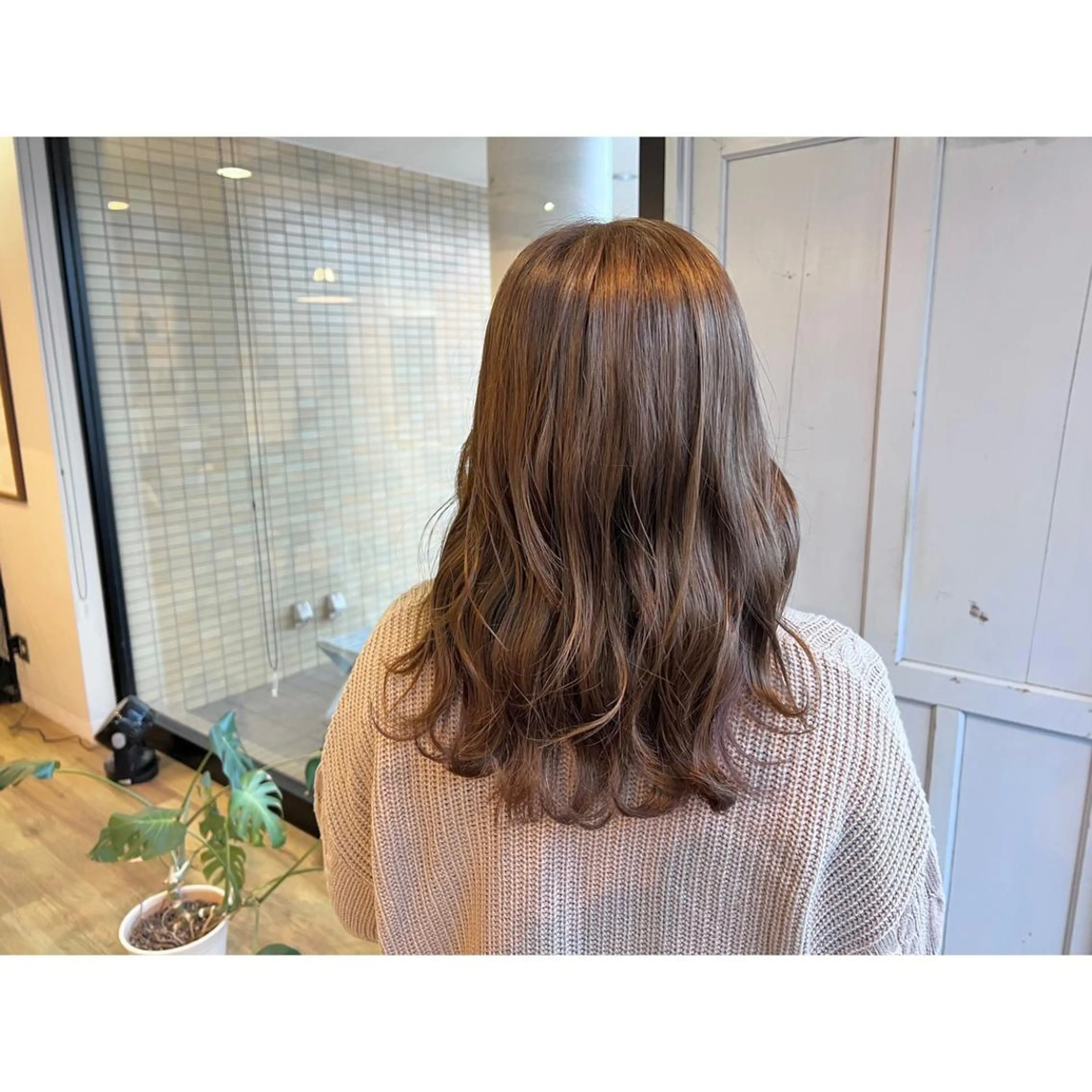 ロング ヘアカラー トリートメント ツキダテ ユイのヘアスタイル