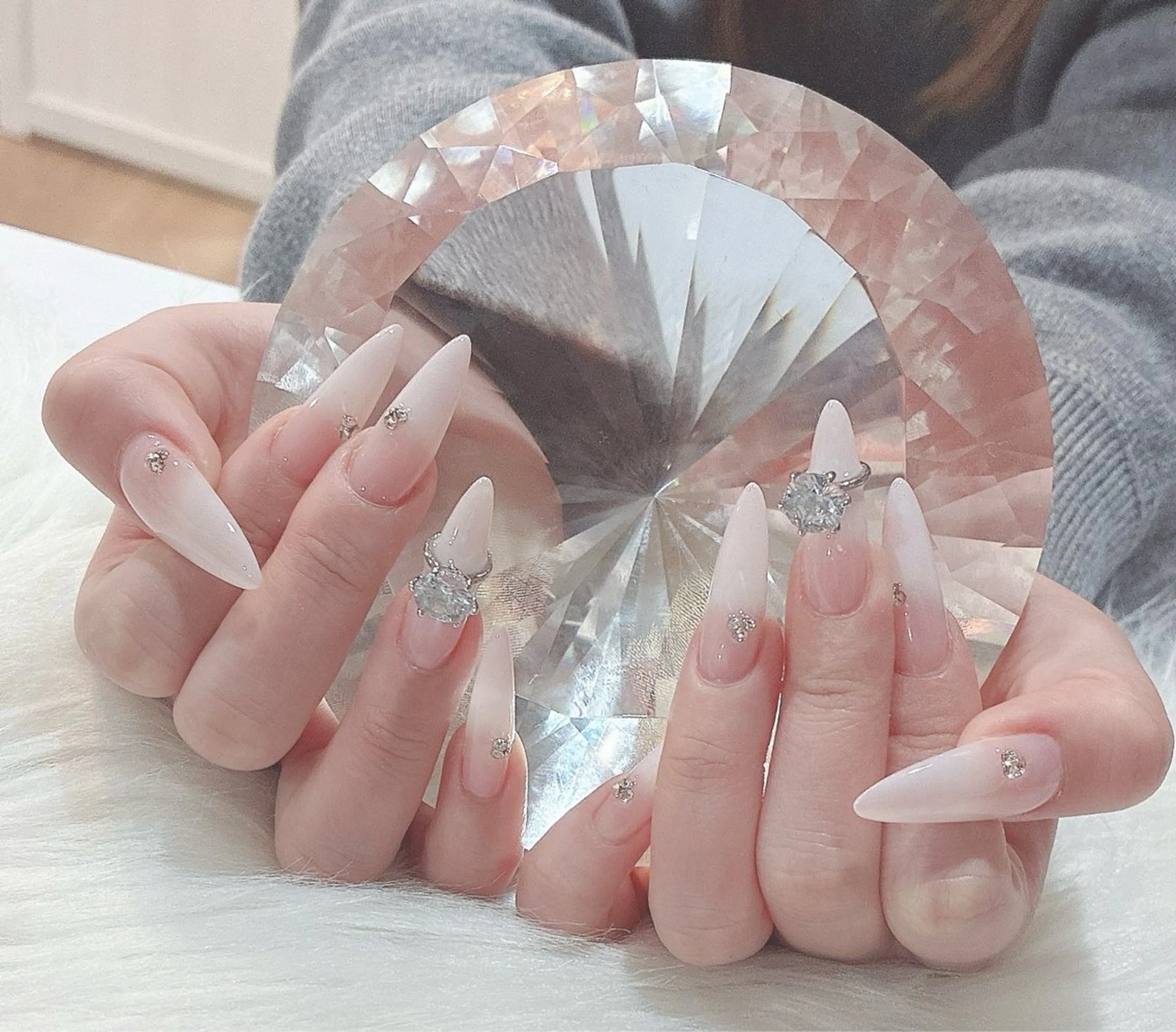 ネイル ハンドネイル LoaChaton kaeのネイルデザイン