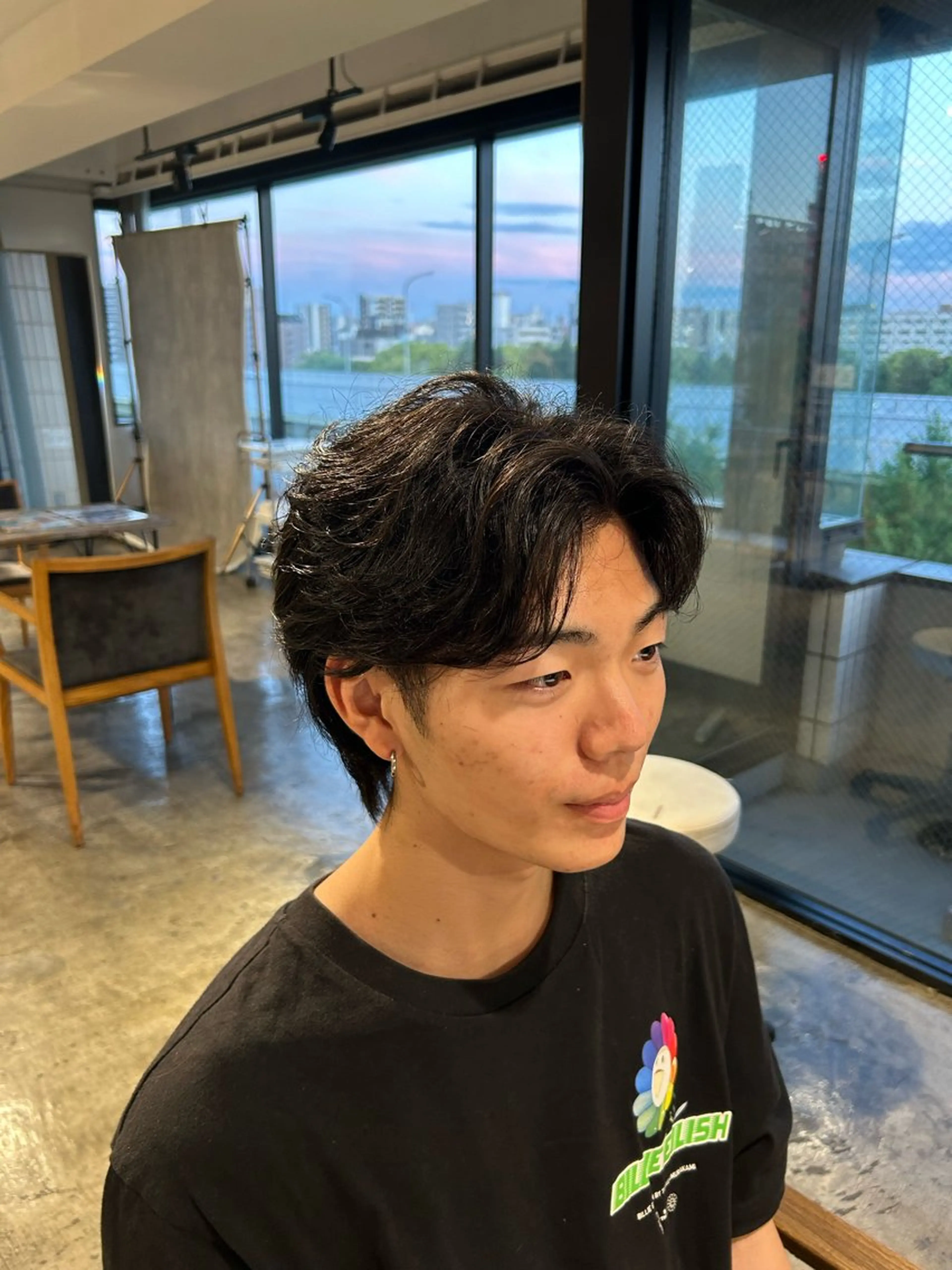 ショート パーマ メンズ ダウンパーマ メンズパーマ カット パーマ 名駅/フェザーパーマ 韓国ヘア/森岡のヘアスタイル