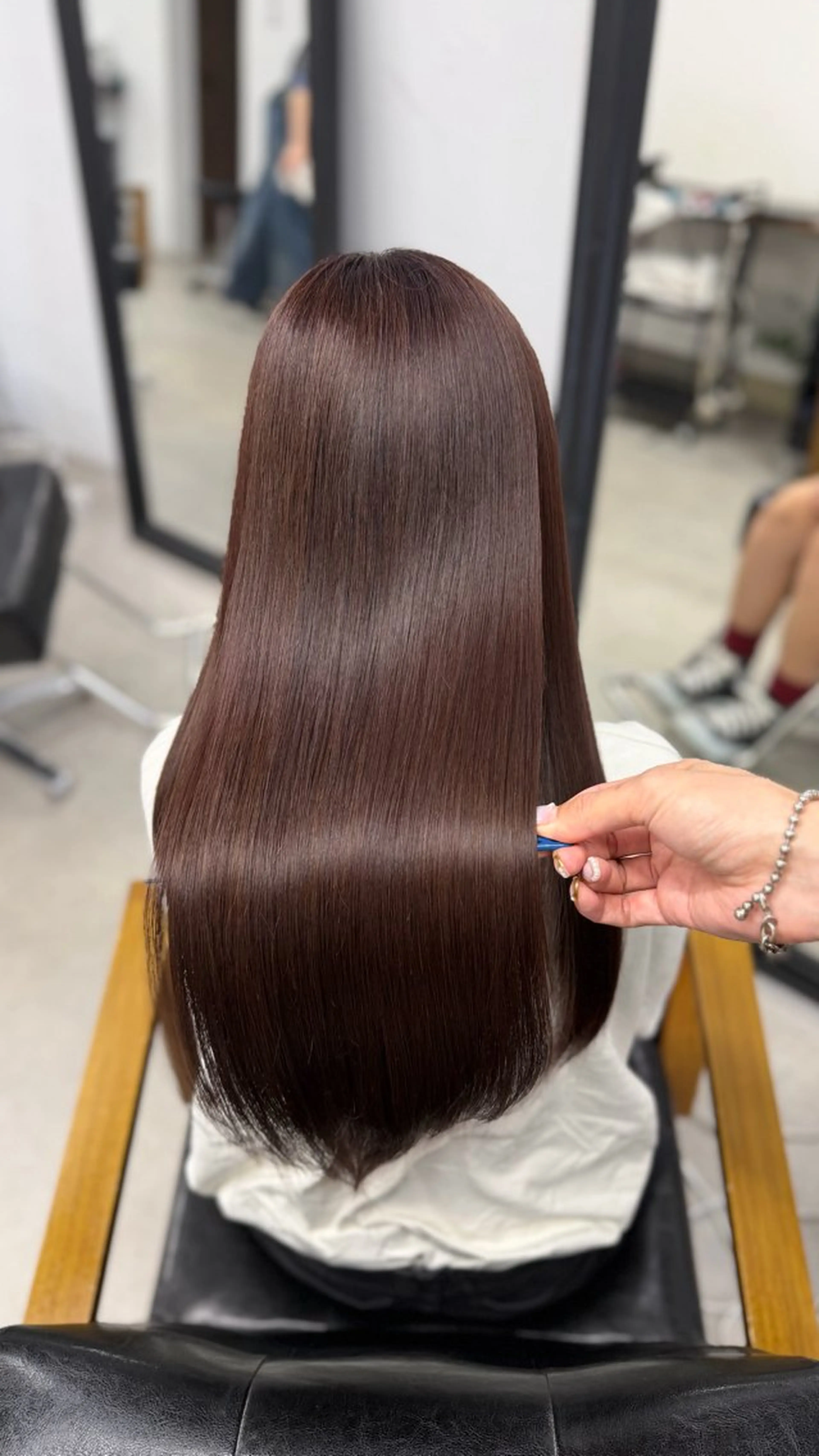ロング ヘアカラー トリートメント 入江 桃花のヘアスタイル
