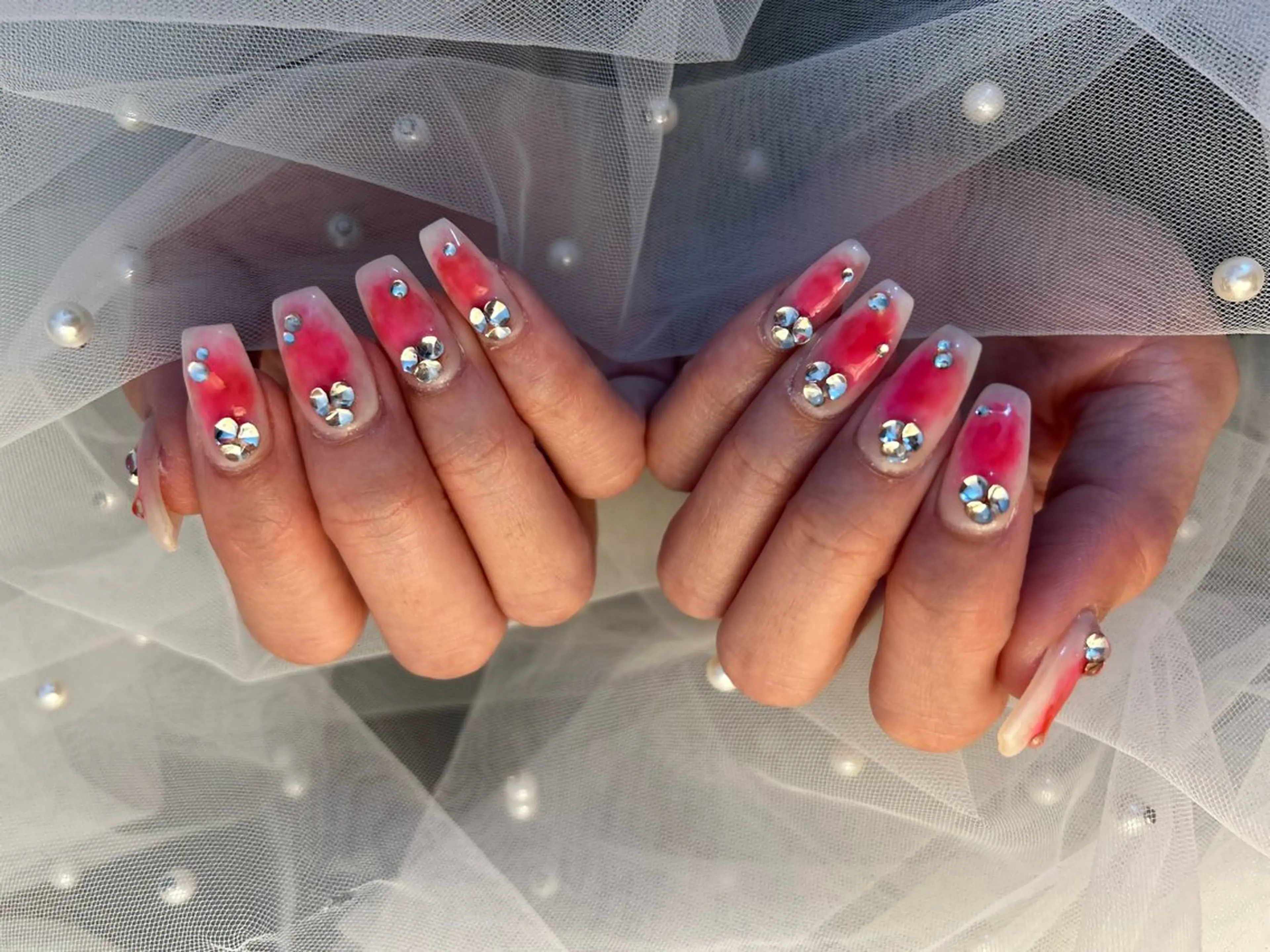 ネイル ハンドネイル フットネイル ✴︎ Delightのネイルデザイン