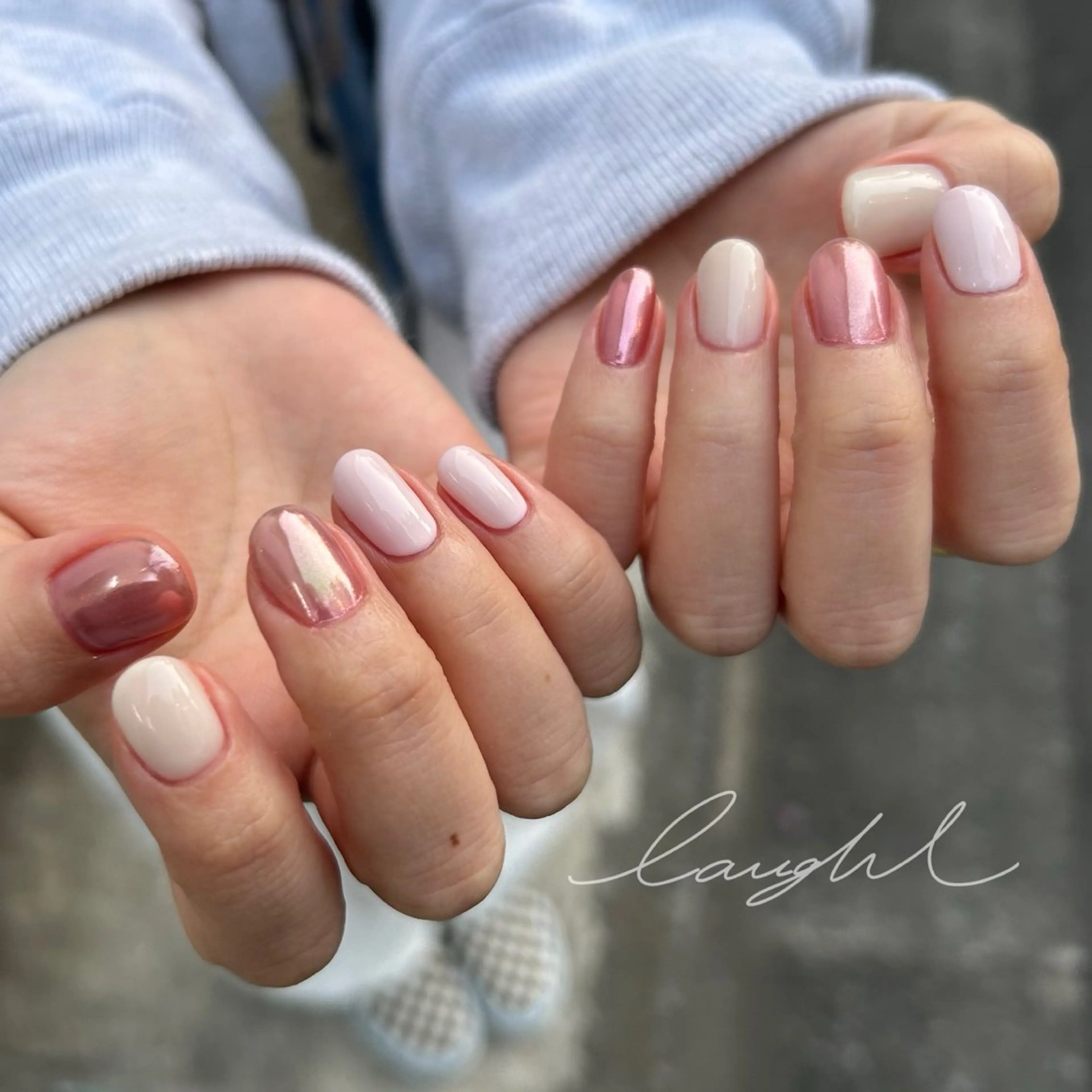 ネイル ミラーネイル ワンカラーネイル Yumi シンプルネイルのネイルデザイン