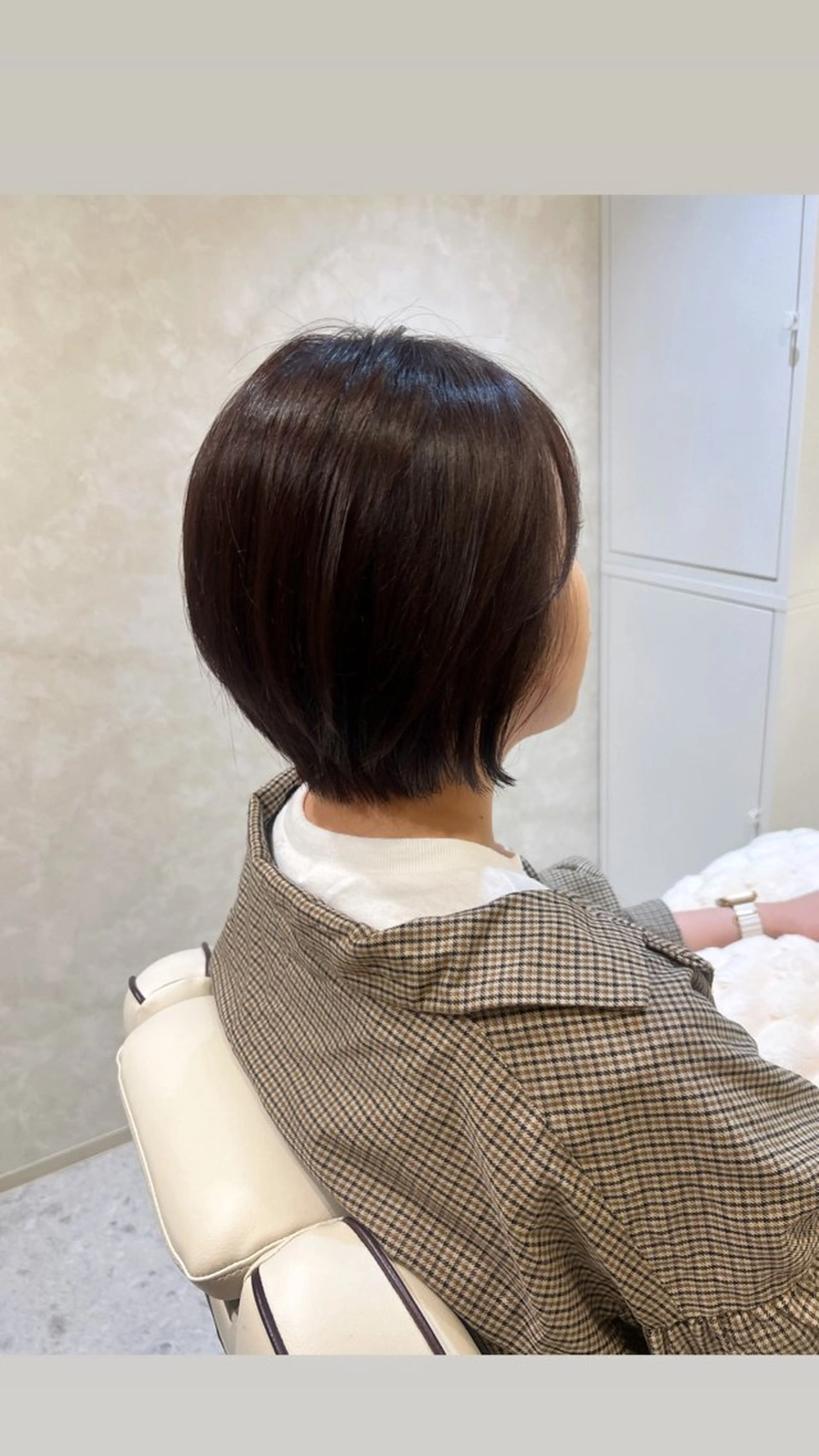 ショート ショートボブ ピンクブラウン ボブ ショートヘア カット ヘアカラー 🫧ツヤ髪個室美容室 安食茉莉🫧のヘアスタイル