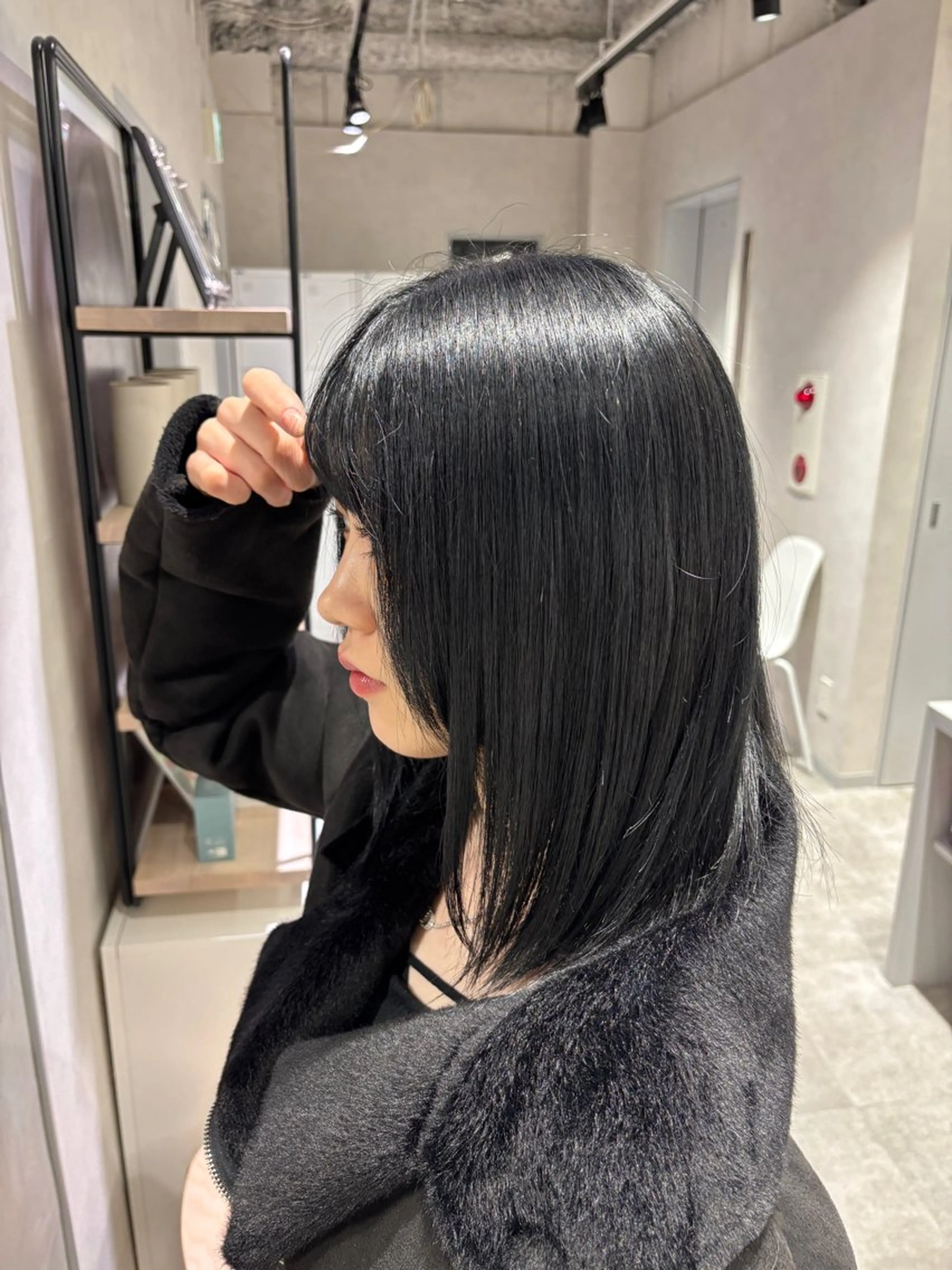 カラー 黒髪 ブルーカラー ｈｉｎａ🦋西梅田 カラーモデル募集中のヘアスタイル