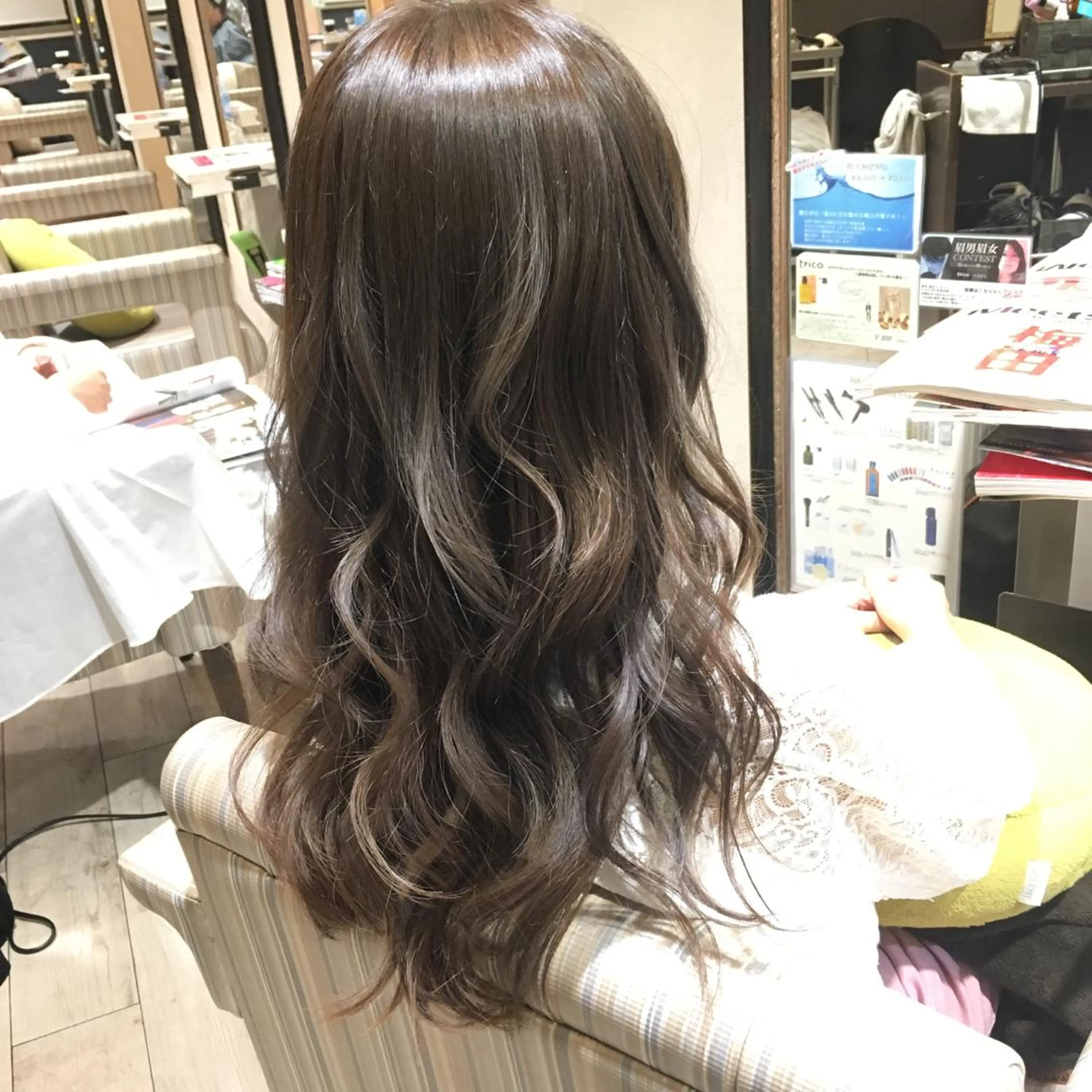 セミロング カラー トリートメント Dolce　梅田所属・城領 直輝のヘアスタイル