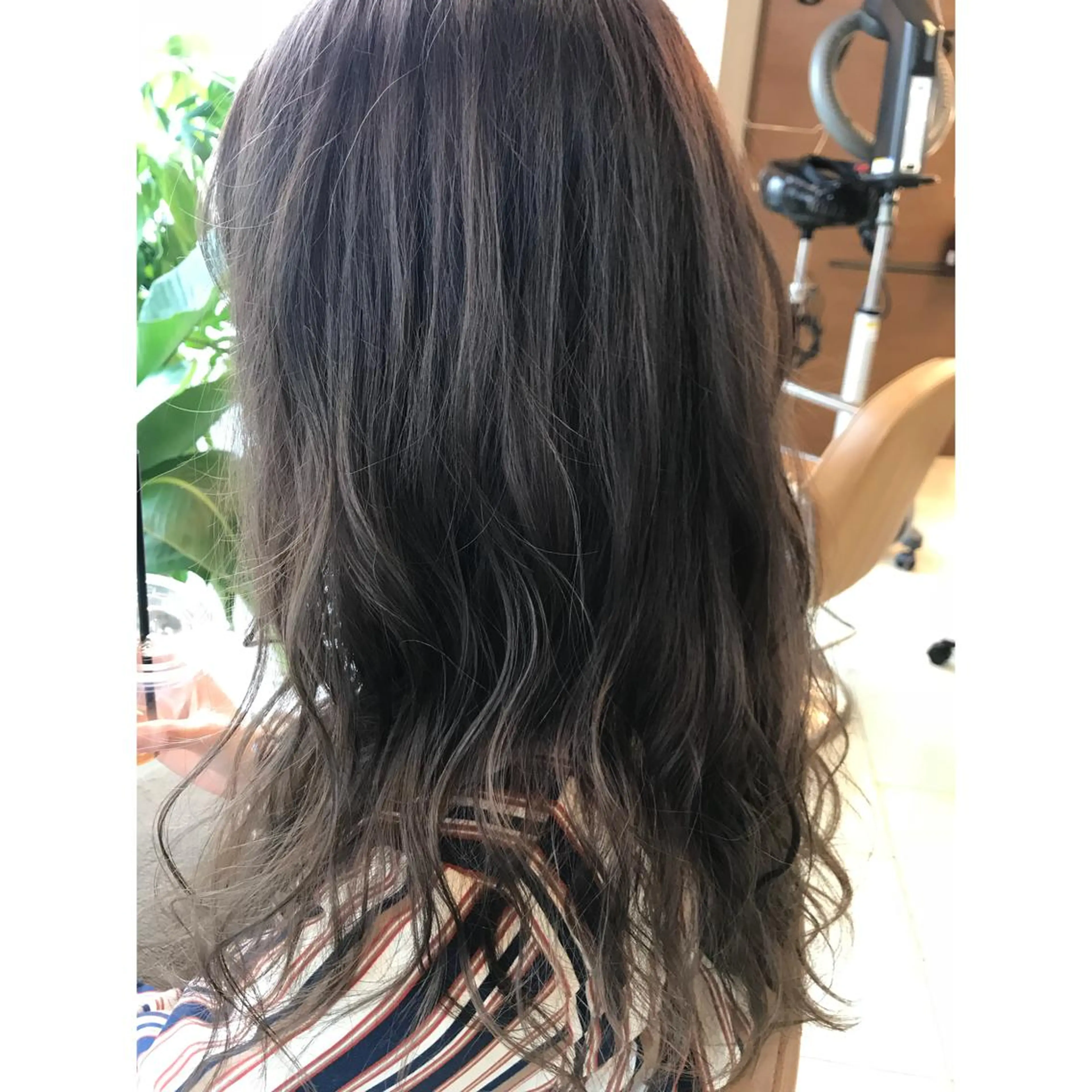 ロング カラー アディクシーカラー 坂西 春果のマツエク・マツパデザイン