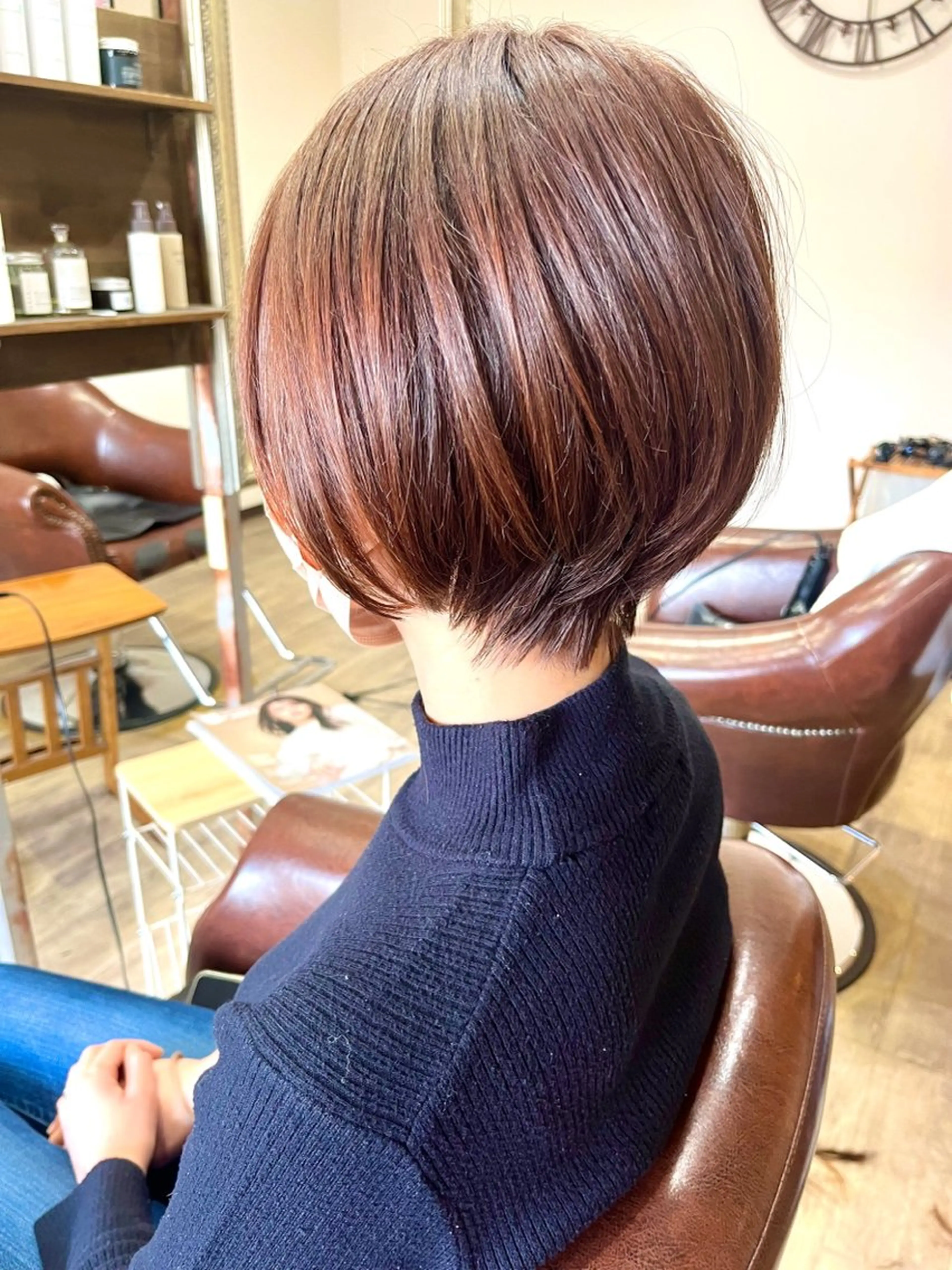 ショート カット ヘアカラー jolie amieのヘアスタイル