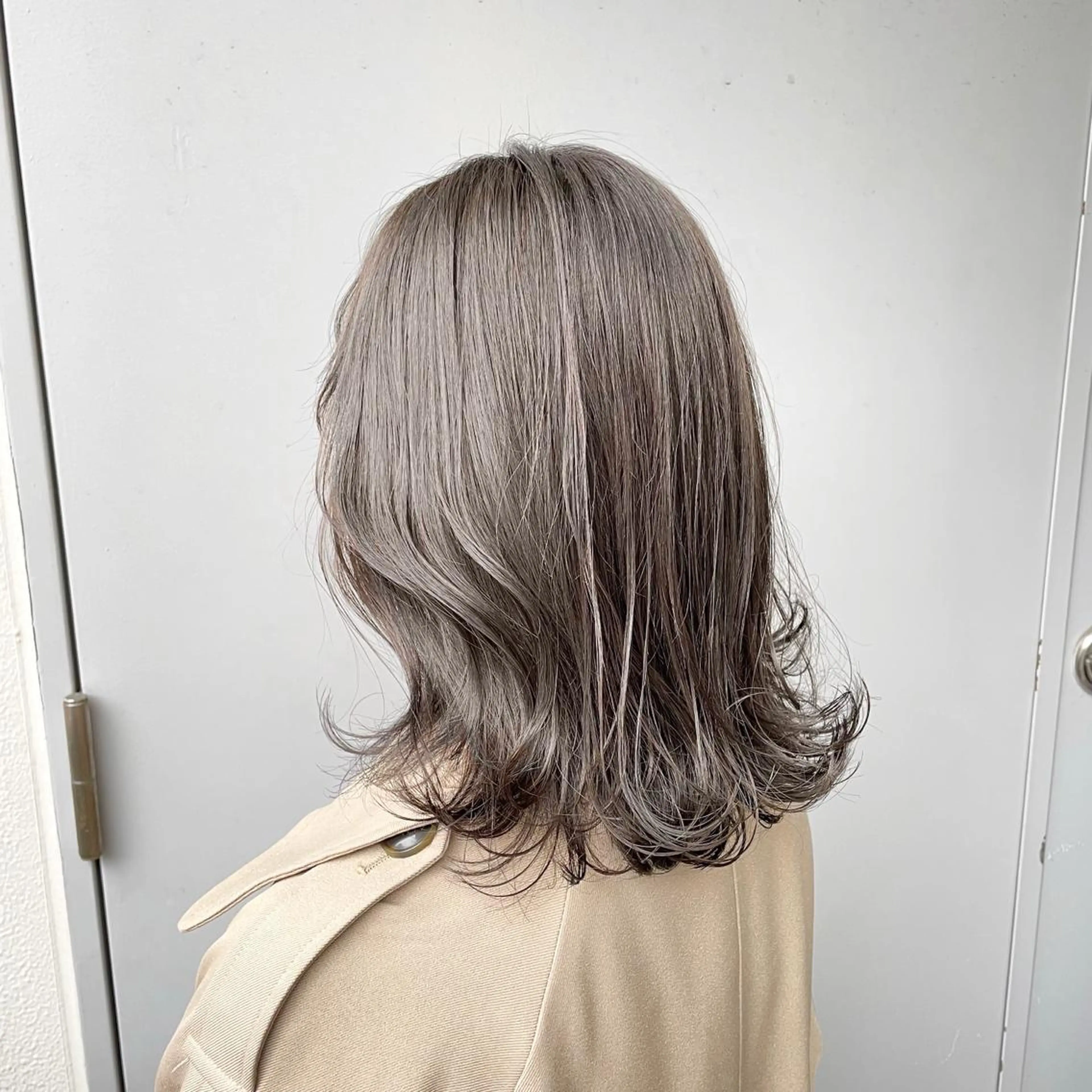 セミロング カラー ヘアカラー トリートメント ヘアセット I'S.横浜所属・赤み消しカラー 🍀JUNKIのヘアスタイル