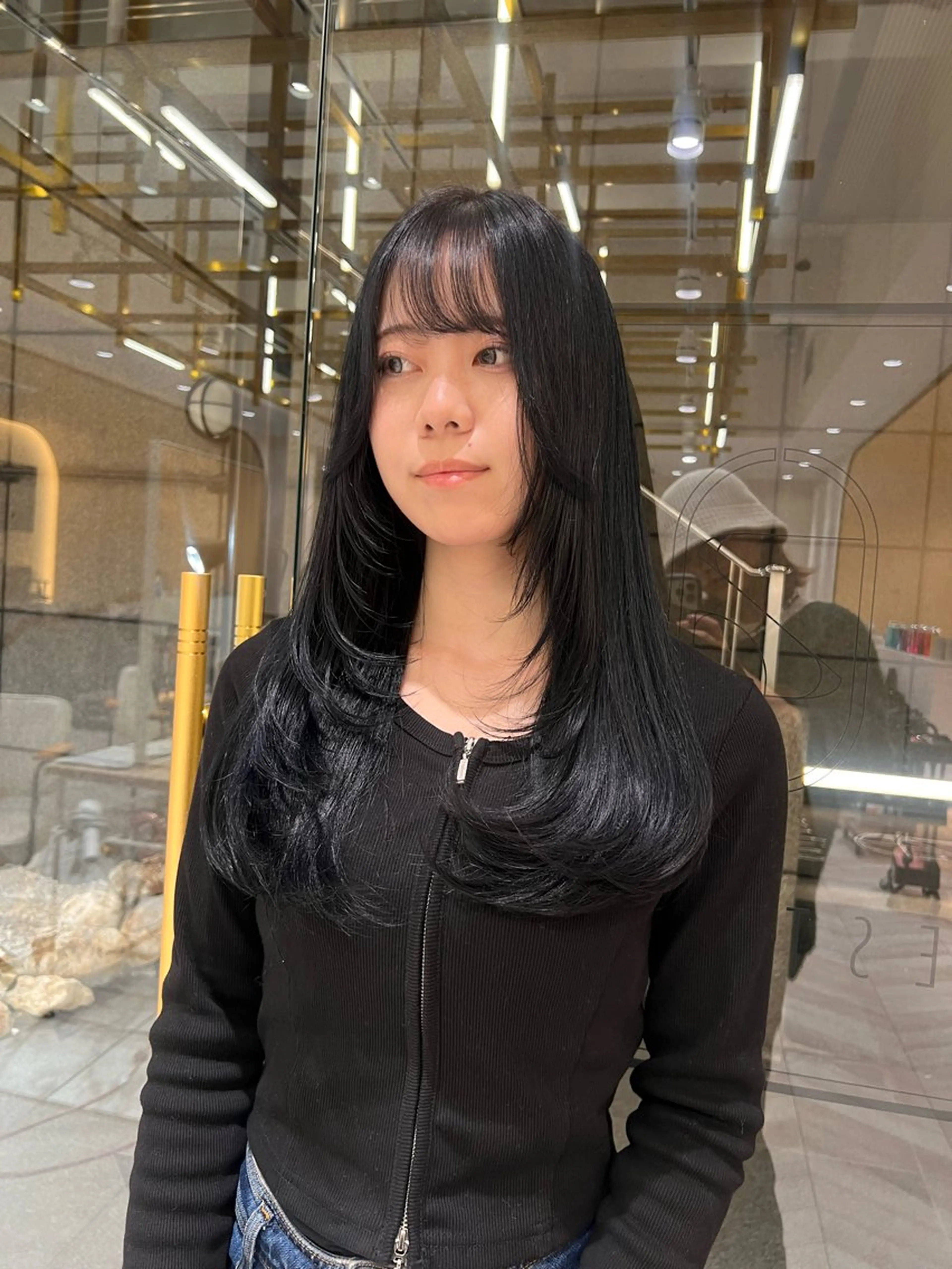 セミロング カット 酸性ストレート人気 No,1/カスミ🩰のヘアスタイル