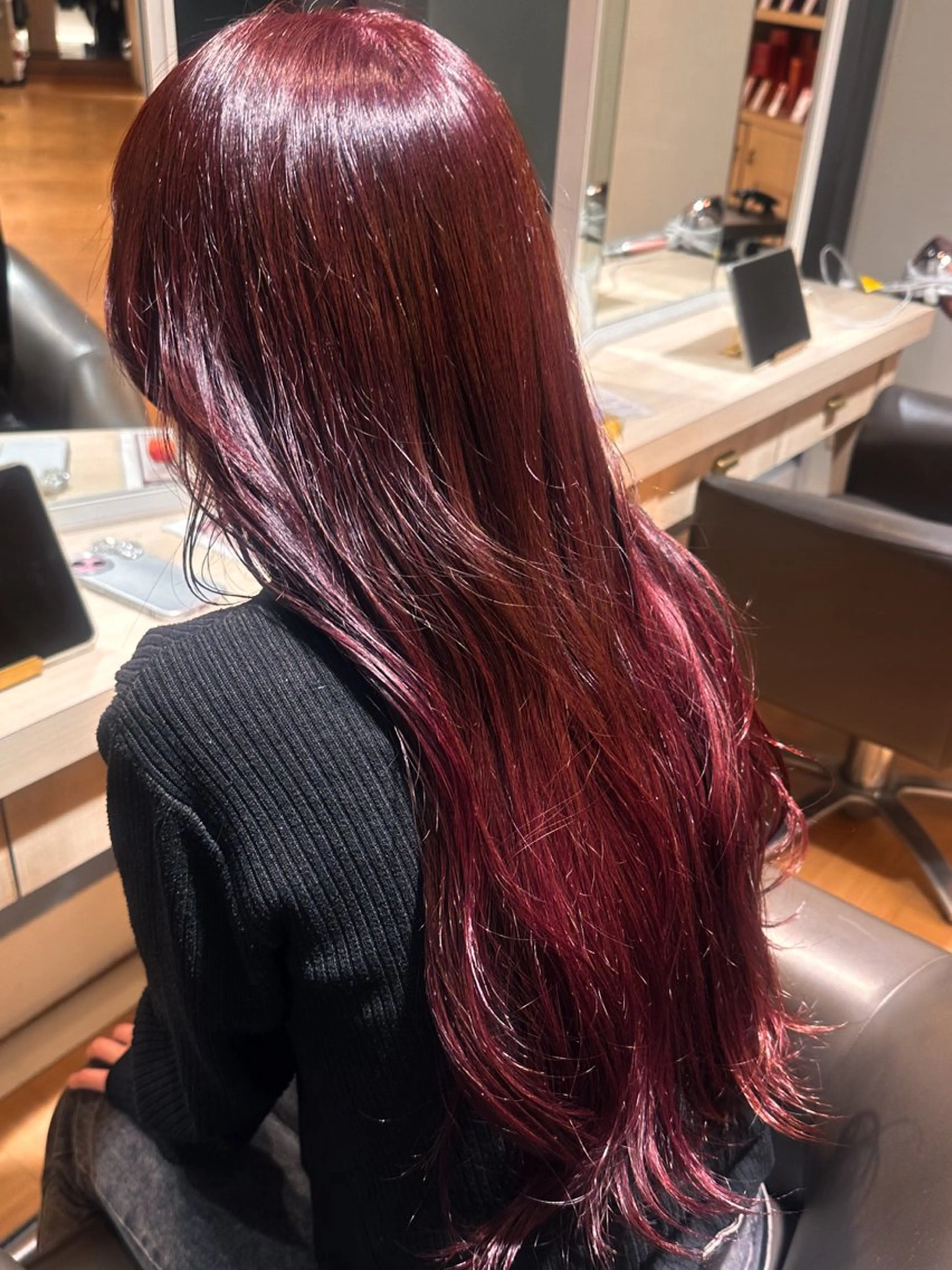 ロング ヘアカラー 【yuni】 コタロウのヘアスタイル