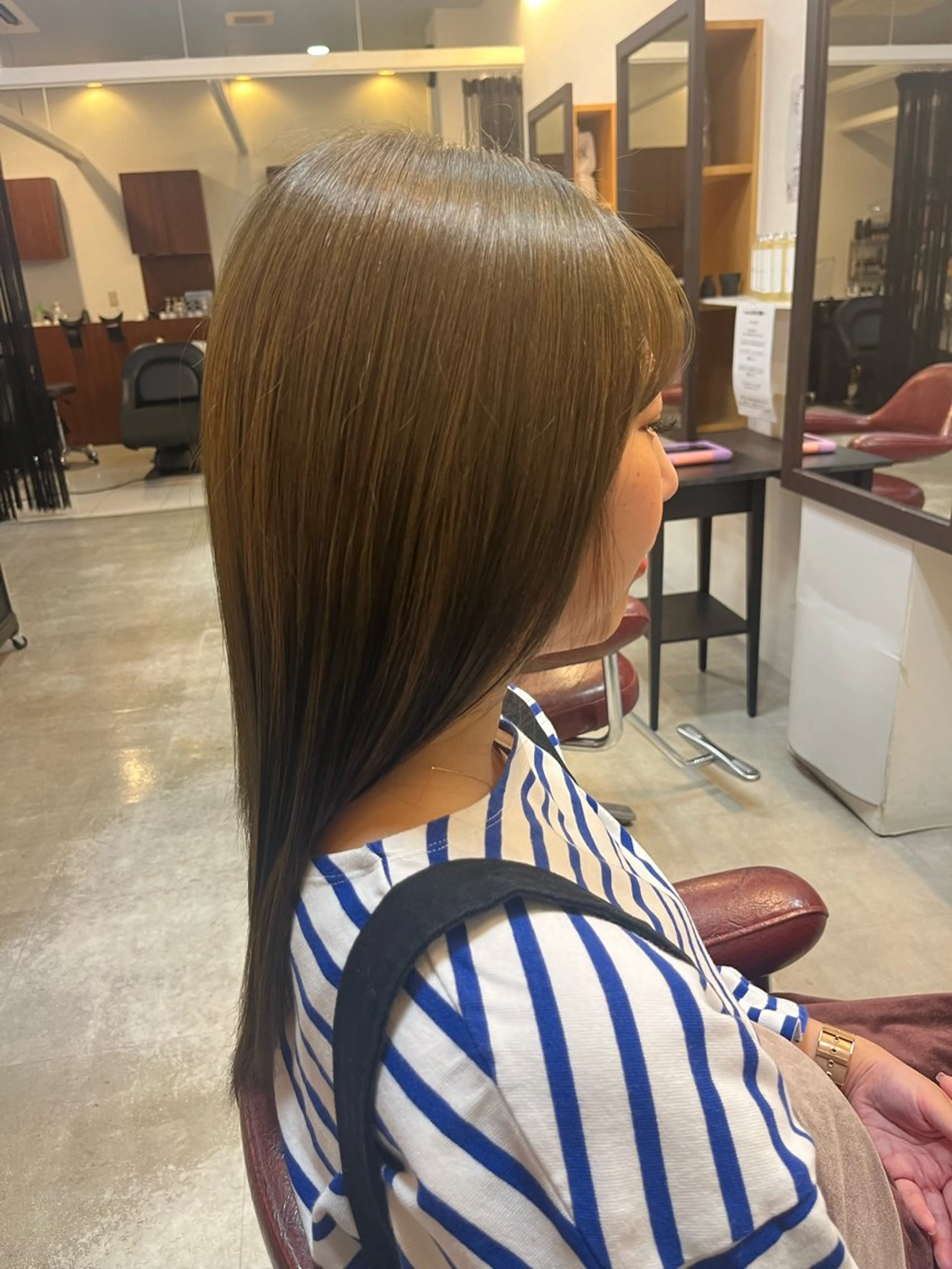 カラー 立道 樹奈のヘアスタイル