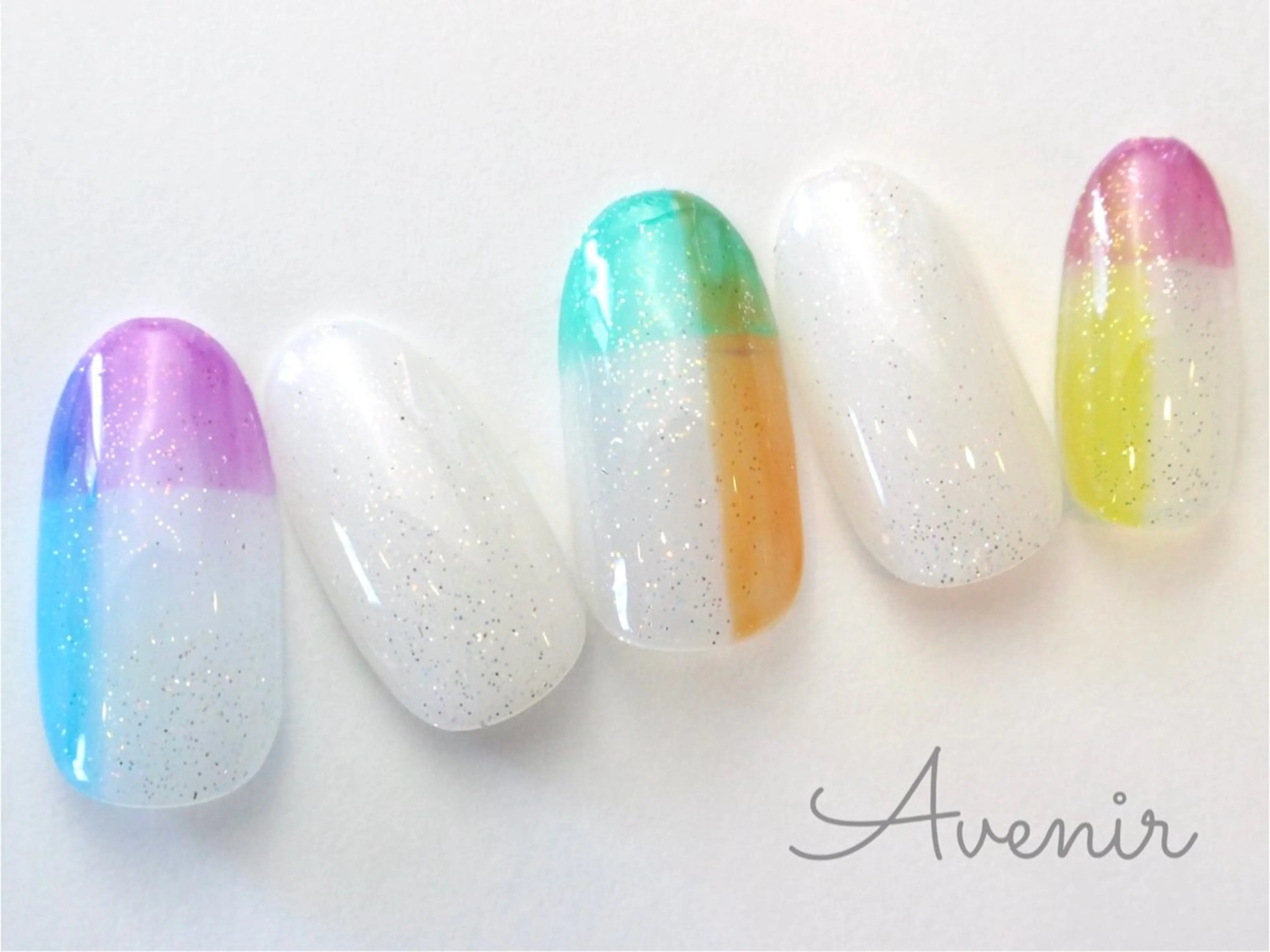 ネイル ハンドネイル Avenir 表参道 nail&eye予約のネイルデザイン