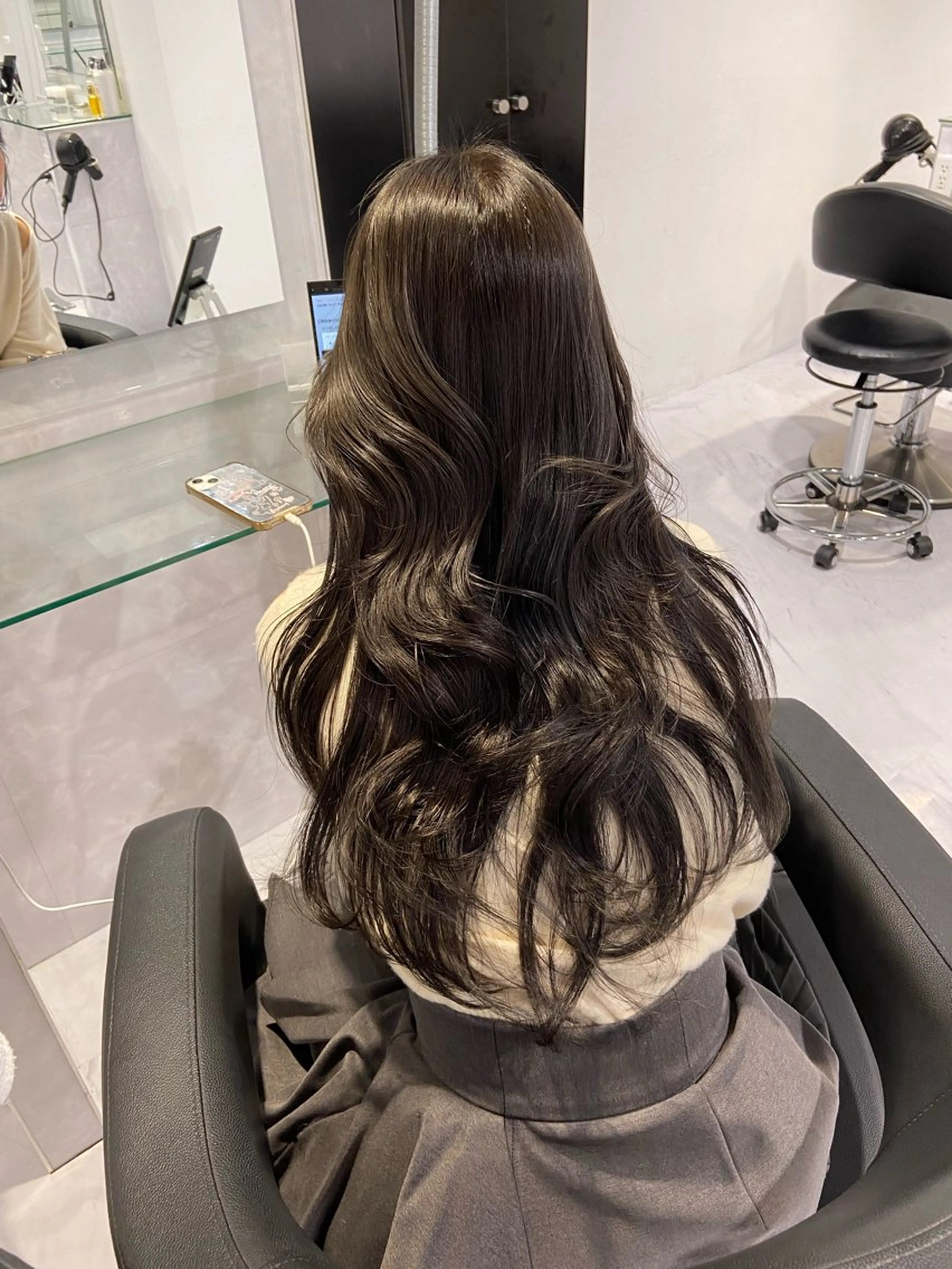 セミロング カラー ヘアカラー トリートメント ヘッドスパ ヘアセット レイヤー✂︎赤み消し 髪質改善/井上健太のヘアスタイル