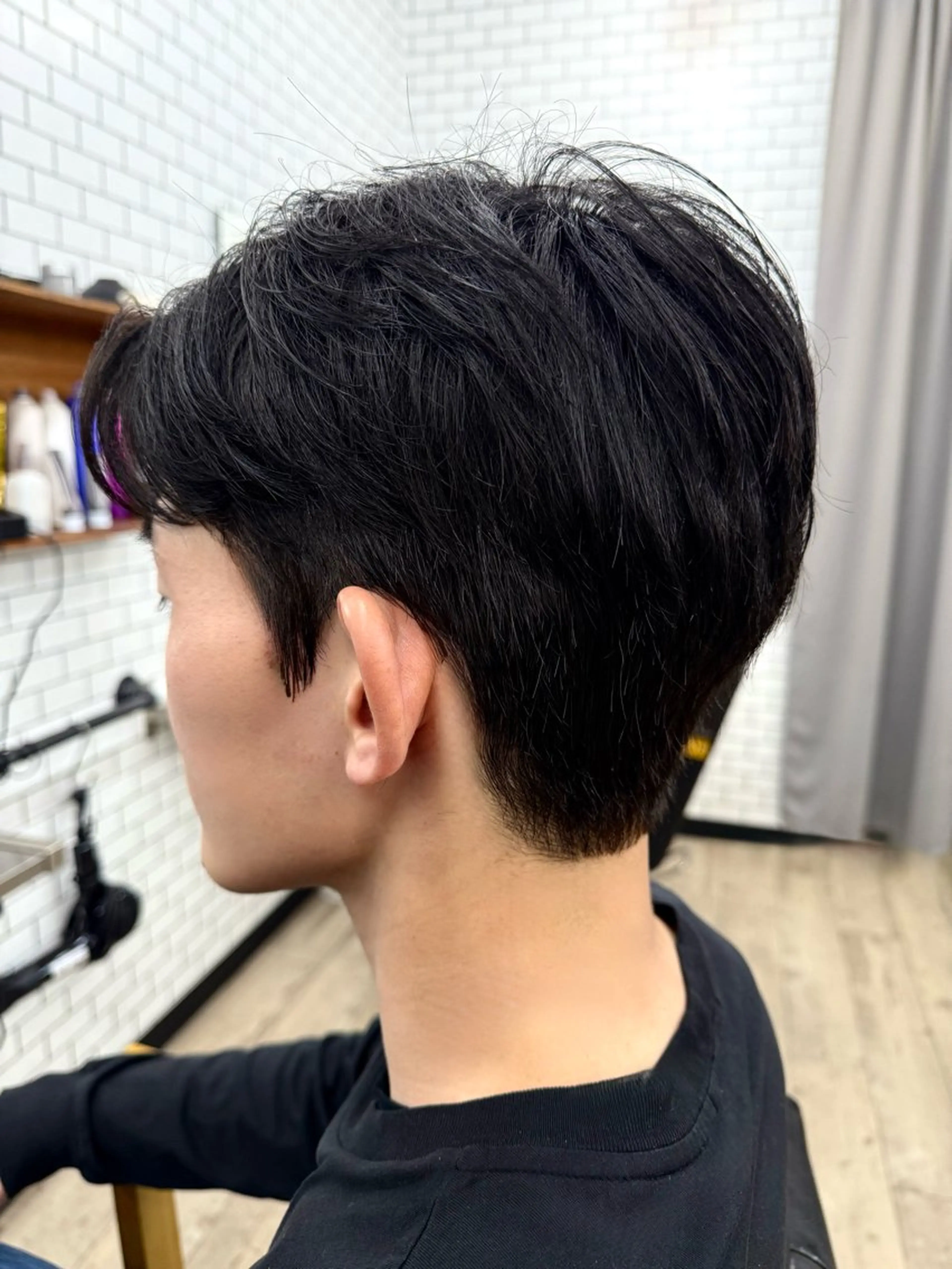 ミディアム パーマ メンズ ミディアムパーマ ダウンパーマ メンズ韓国風 メンズパーマ 韓国風ヘア カット パーマ 森田稔將 メンズ特化美容師のヘアスタイル