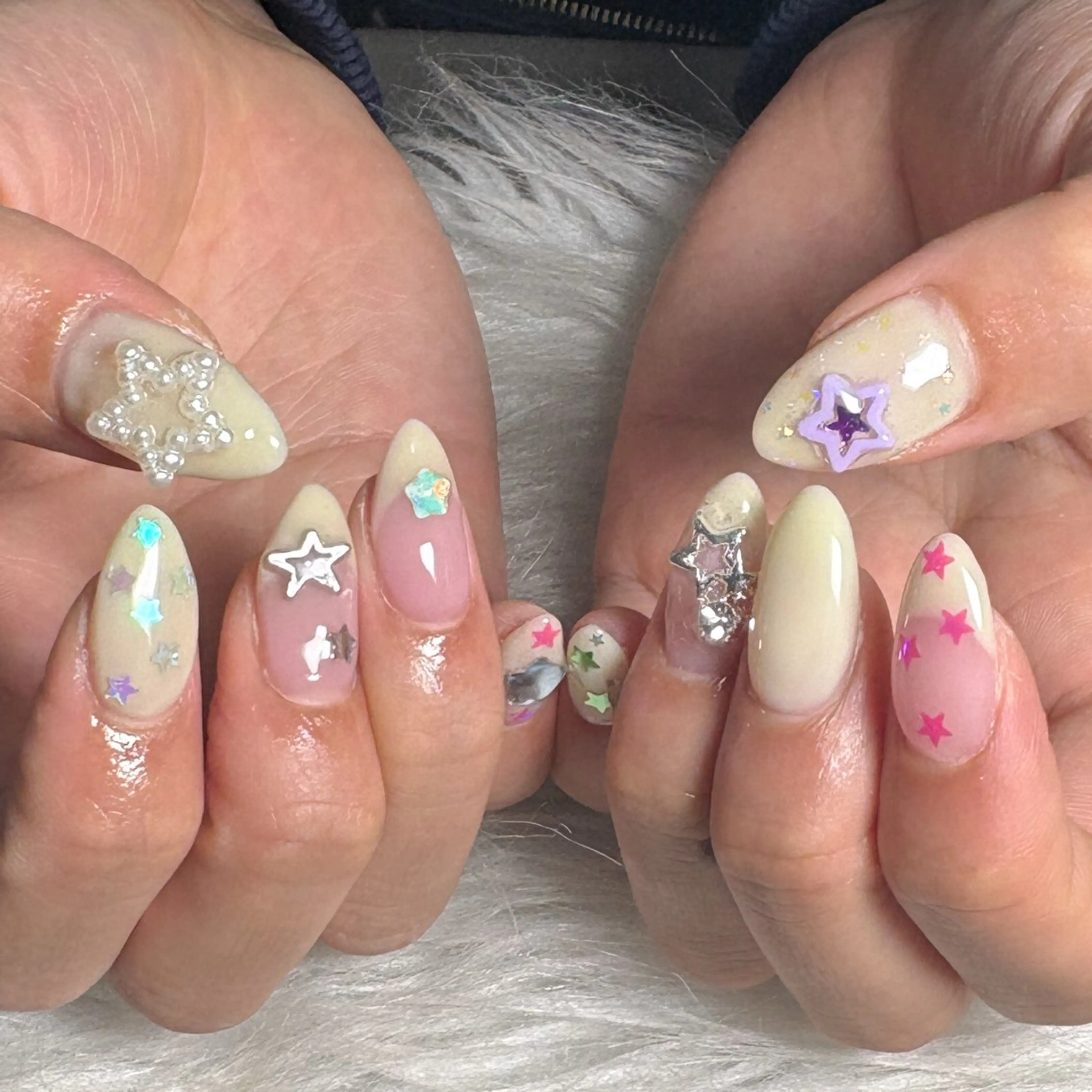 ネイル ハンドネイル LAVISH manaのネイルデザイン