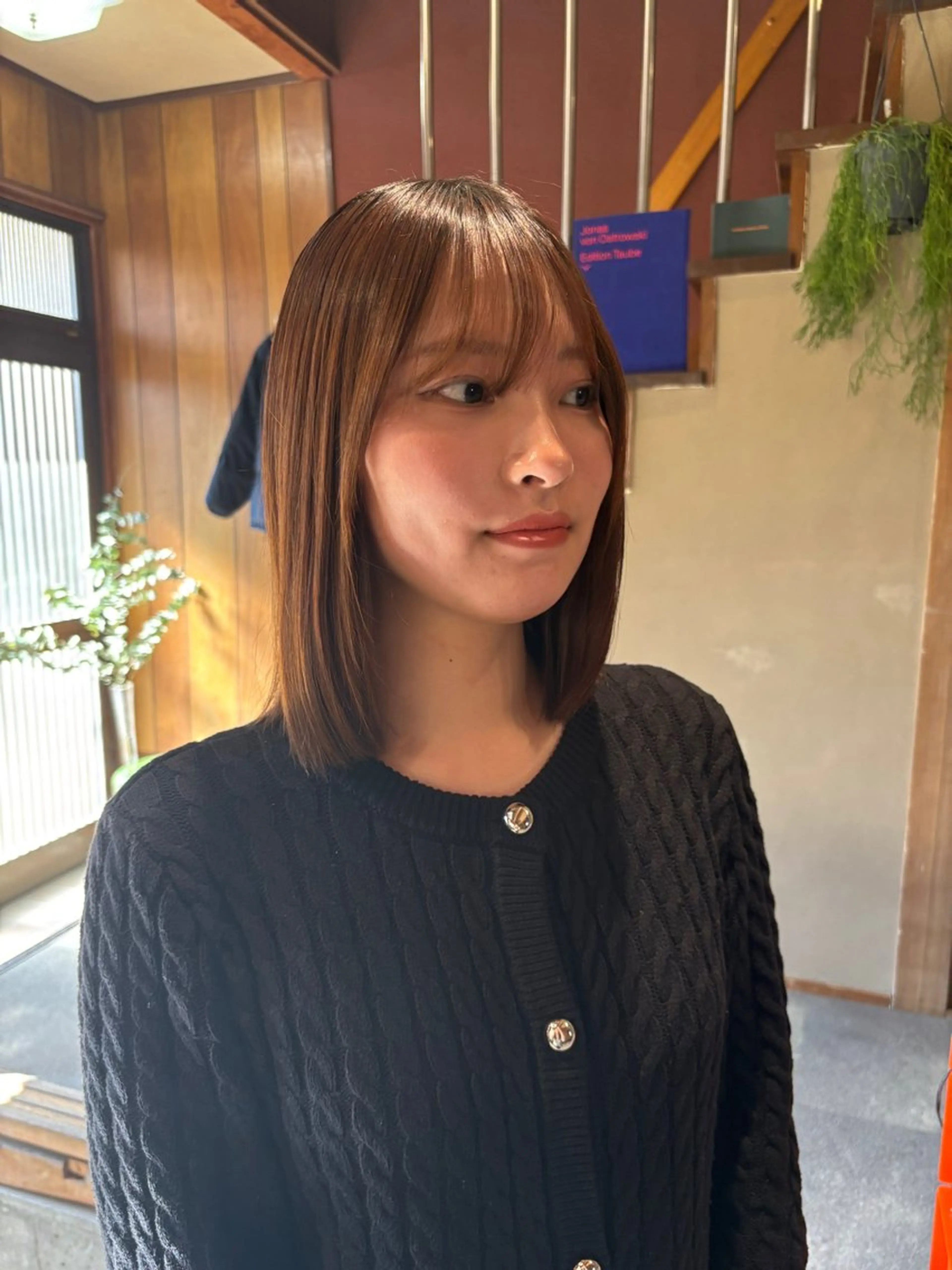 ミディアム 中津/トレンドカラー /美馬本紅亜のヘアスタイル