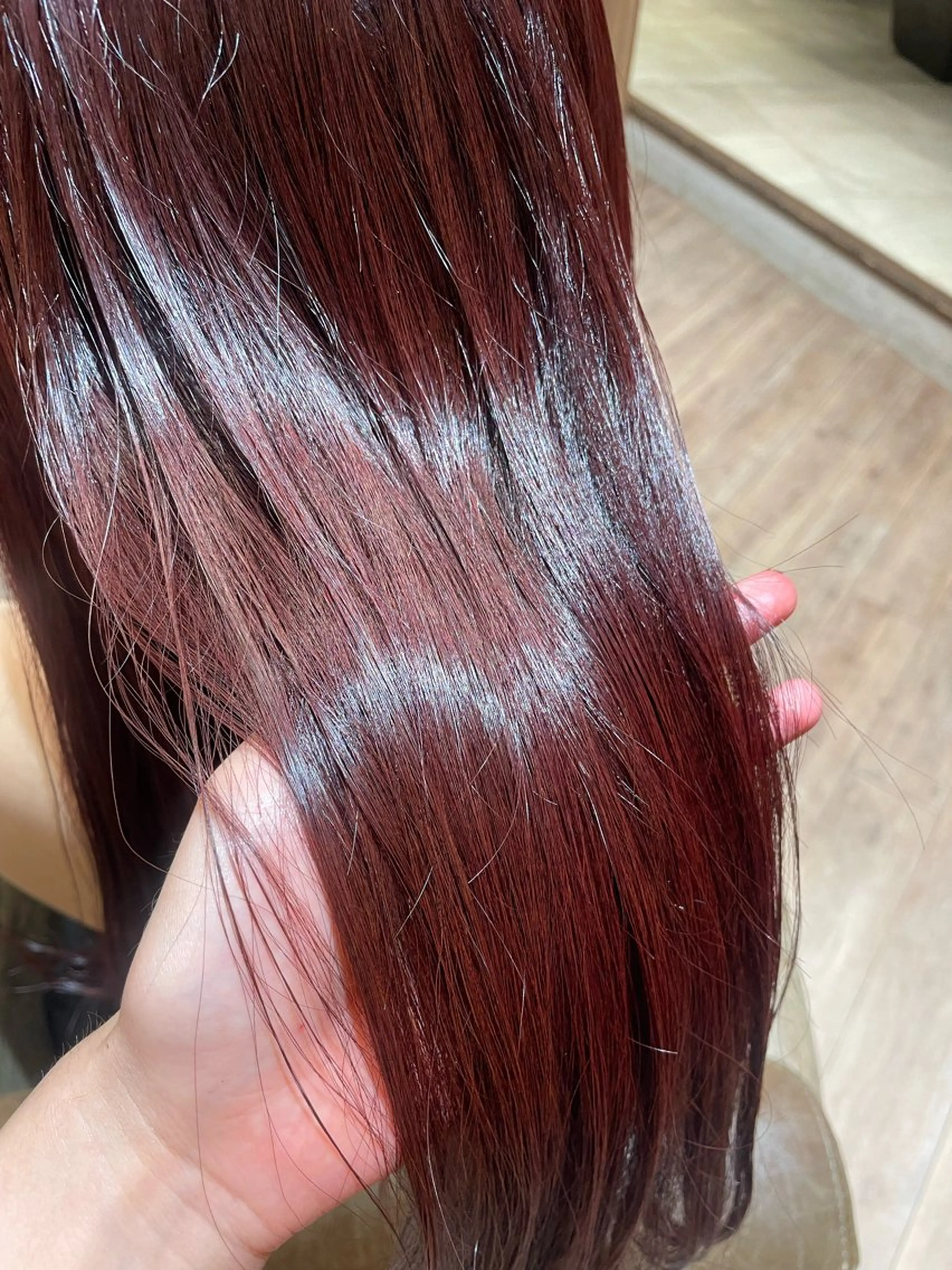 ロング シモカワ マシロのヘアスタイル