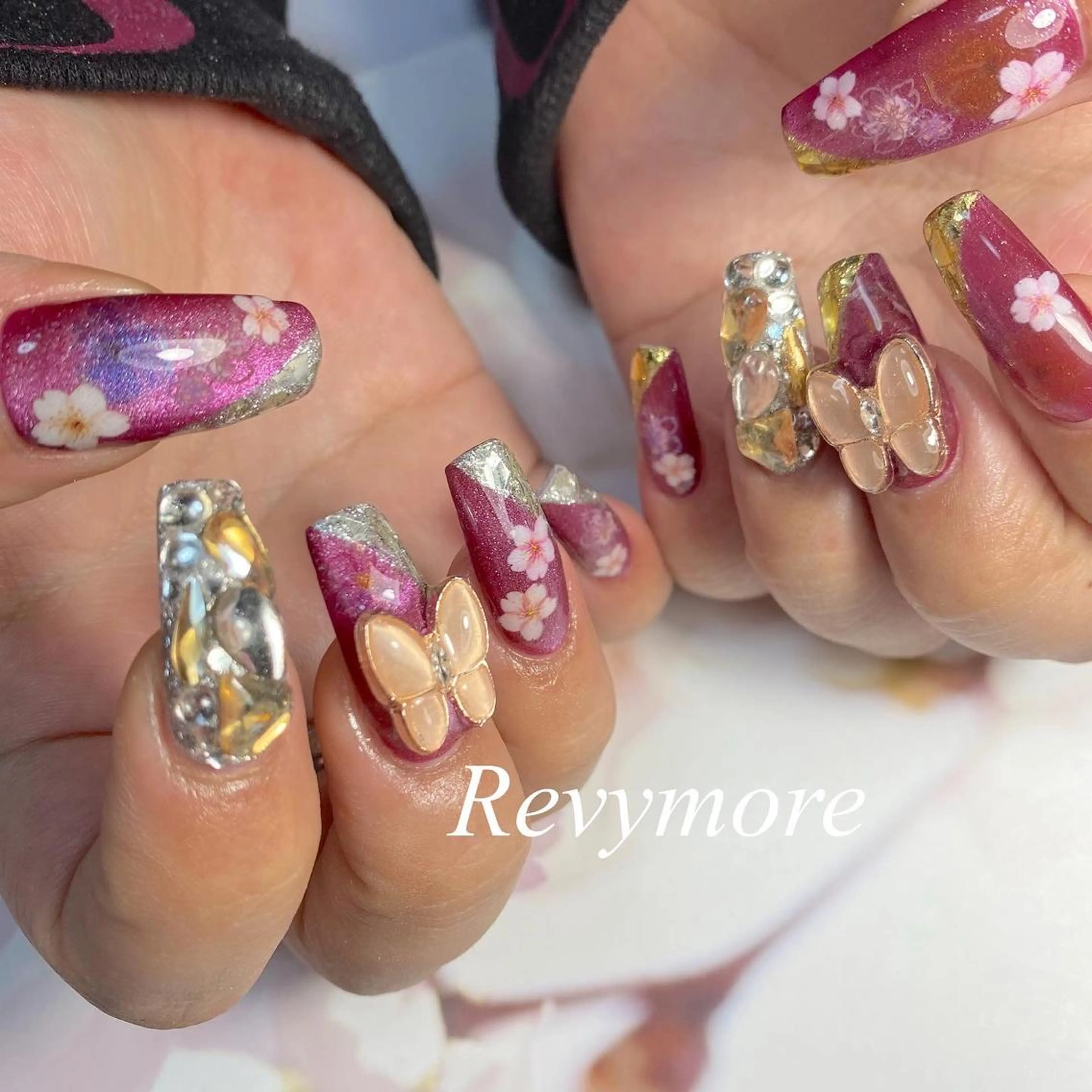 セミロング ネイル 桜ネイル フレンチネイル ジェルネイル ガラスフレンチ ニュアンスネイル nail salon Revymoreのネイルデザイン