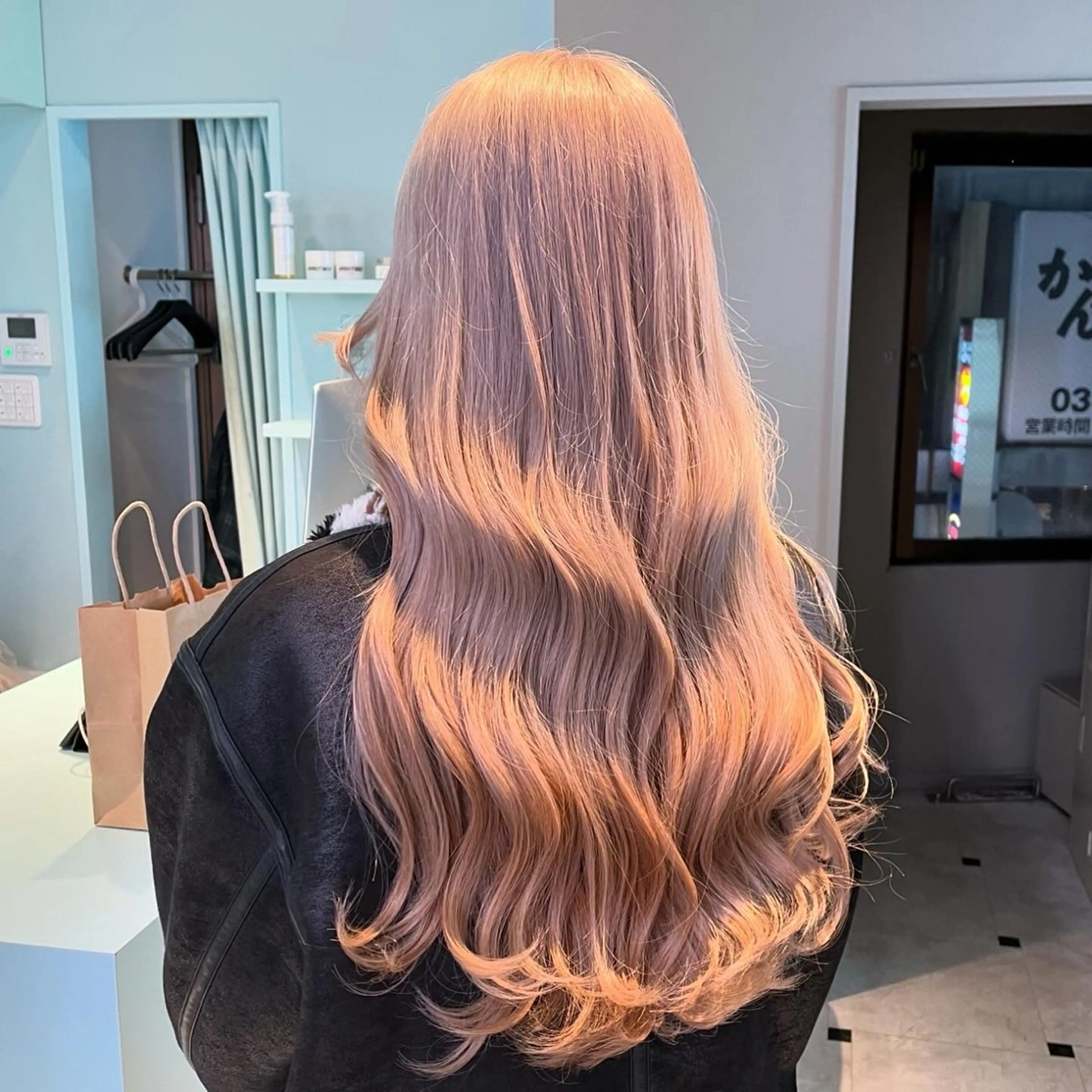 ロング カラー ヘアカラー トリートメント ブリーチカラー 🩵MIZUKIのヘアスタイル