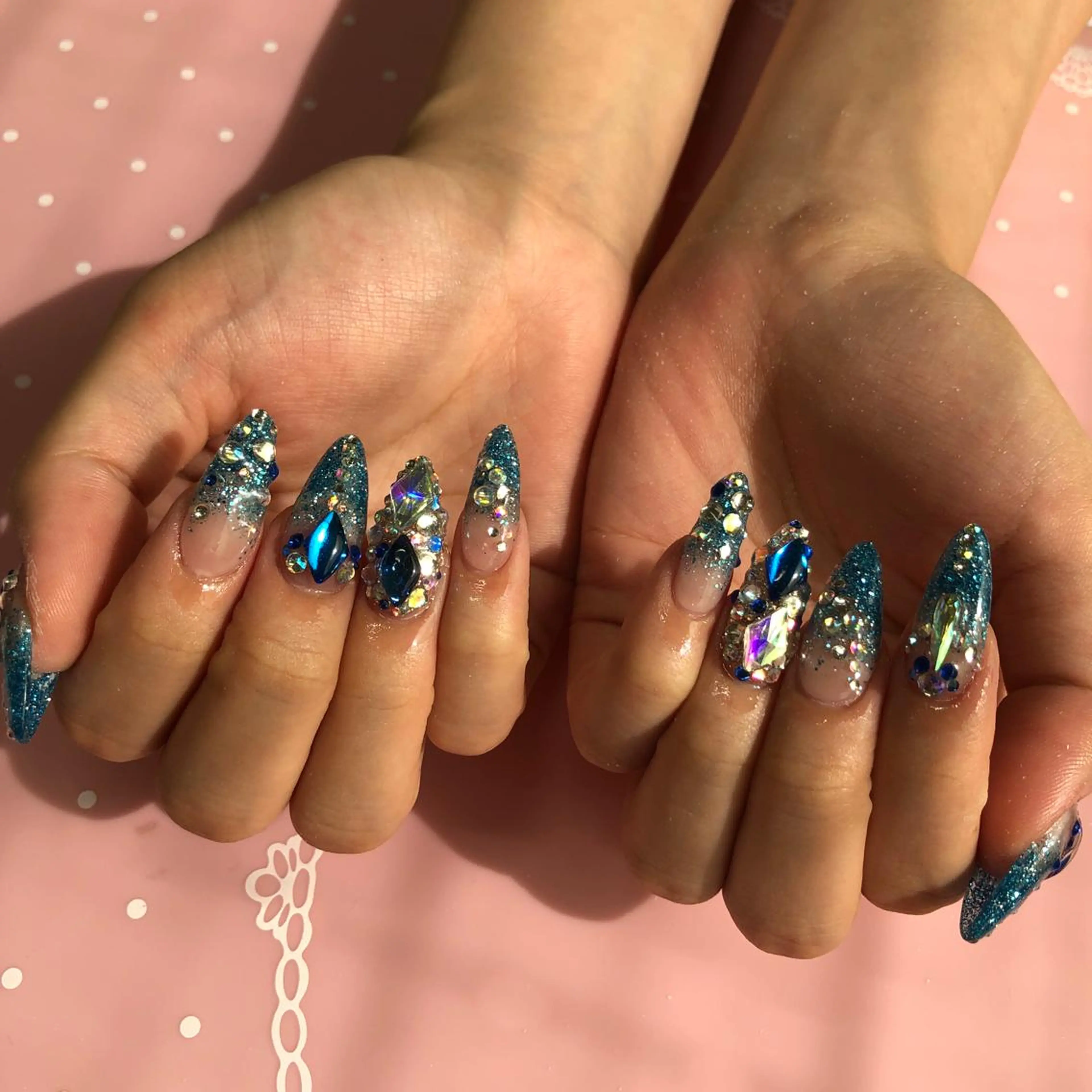 セミロング ネイル ハンドネイル 《LB》ラブリエ Nail&eyeのマツエク・マツパデザイン