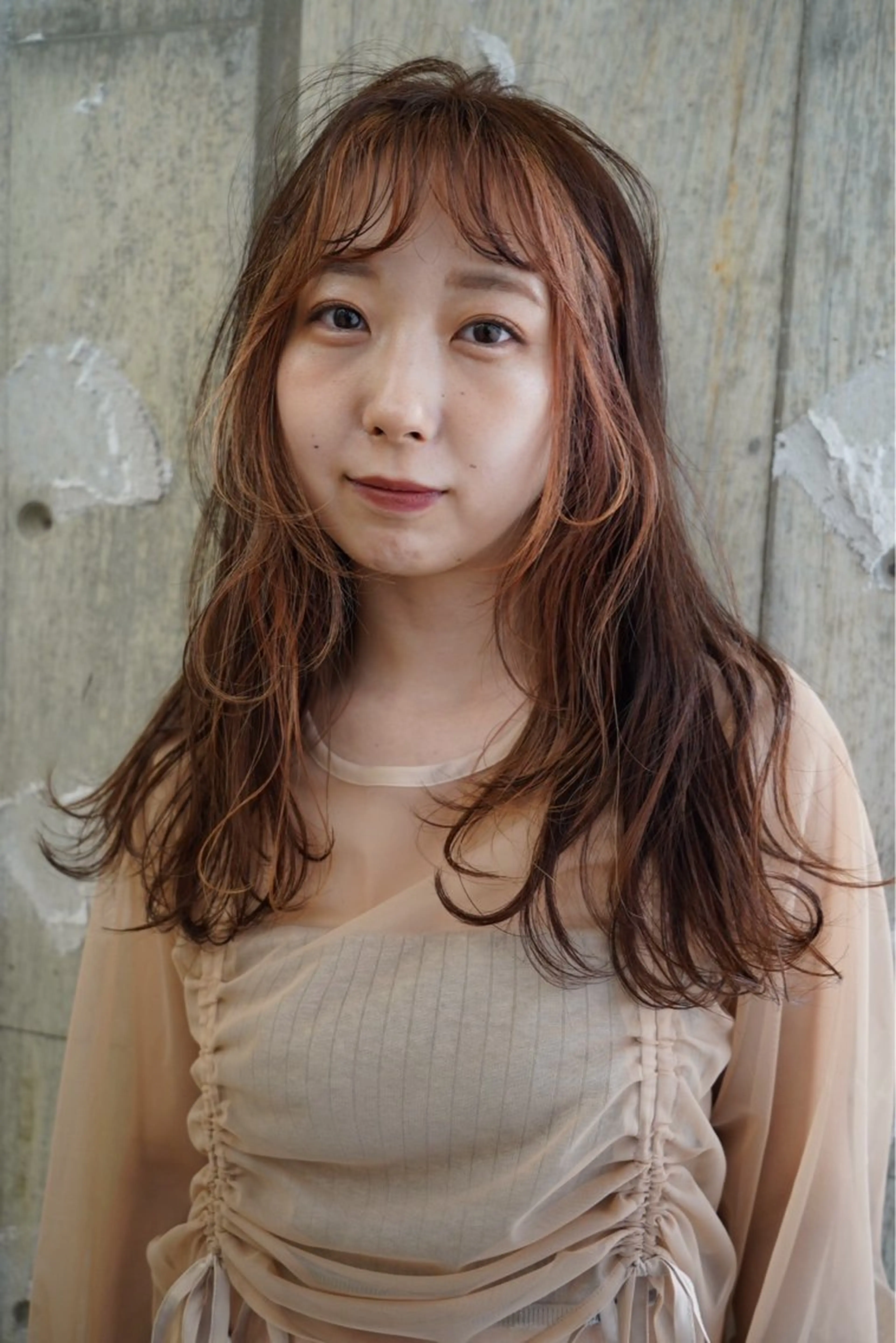 ロング カラー KVELL ユナのヘアスタイル