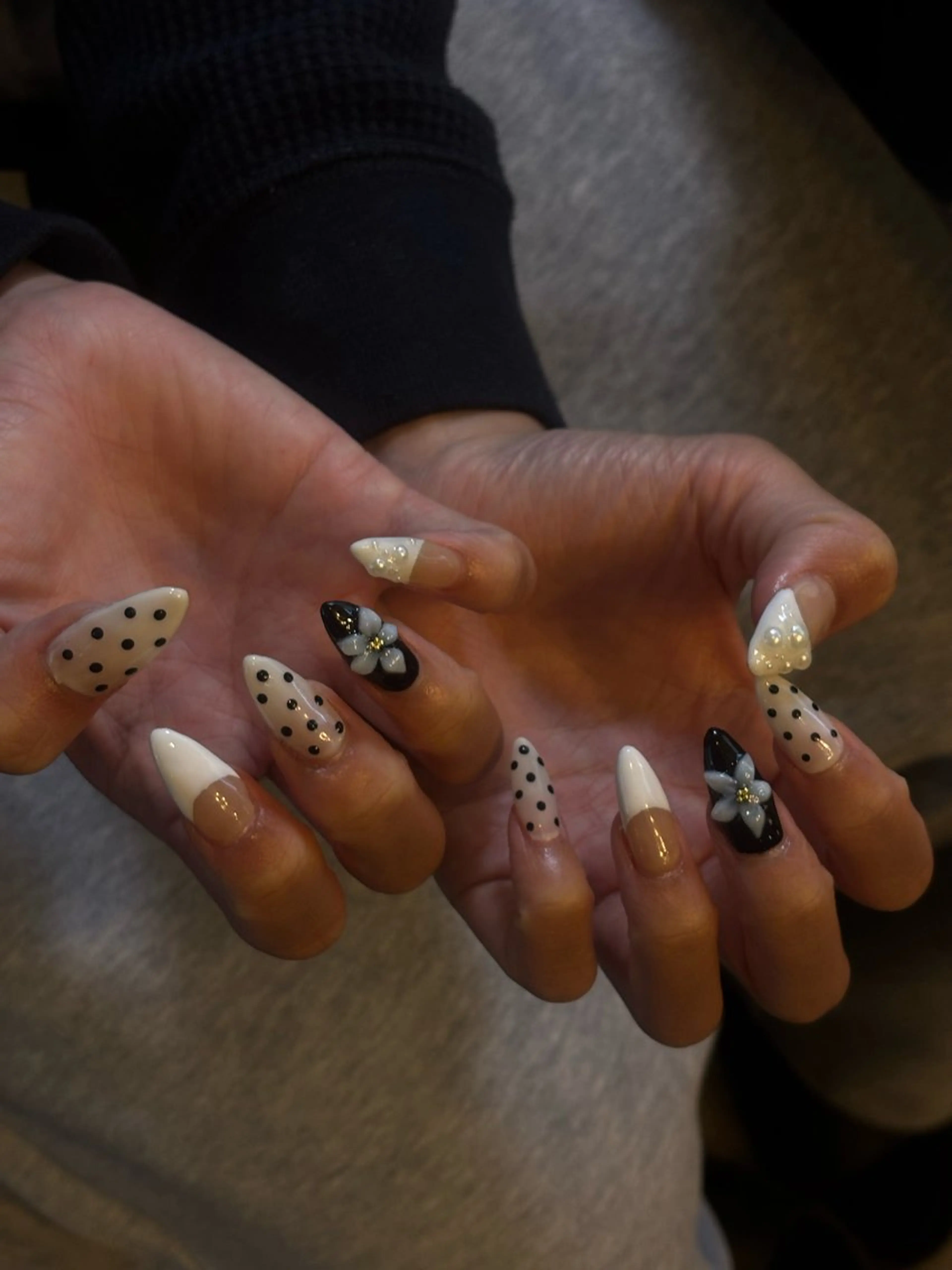 ネイル ドット ジェルネイル スカルプネイル 春ネイル ハンドネイル Lillion sakiのネイルデザイン