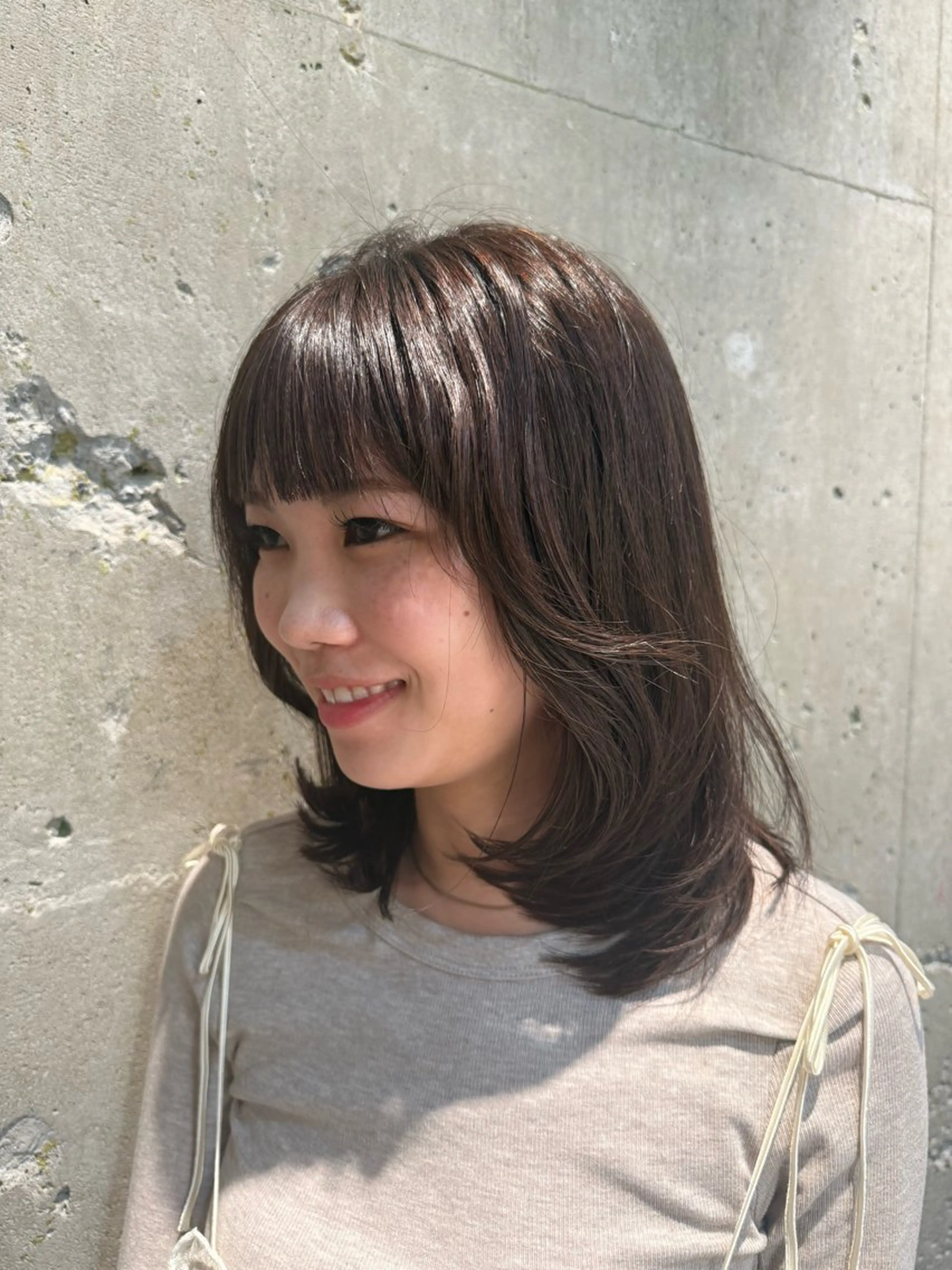 セミロング くびれヘア レイヤーカット ローレイヤー 小顔カット ROBBY所属・松井美樹/似合わせ ガーリー・韓国のヘアスタイル