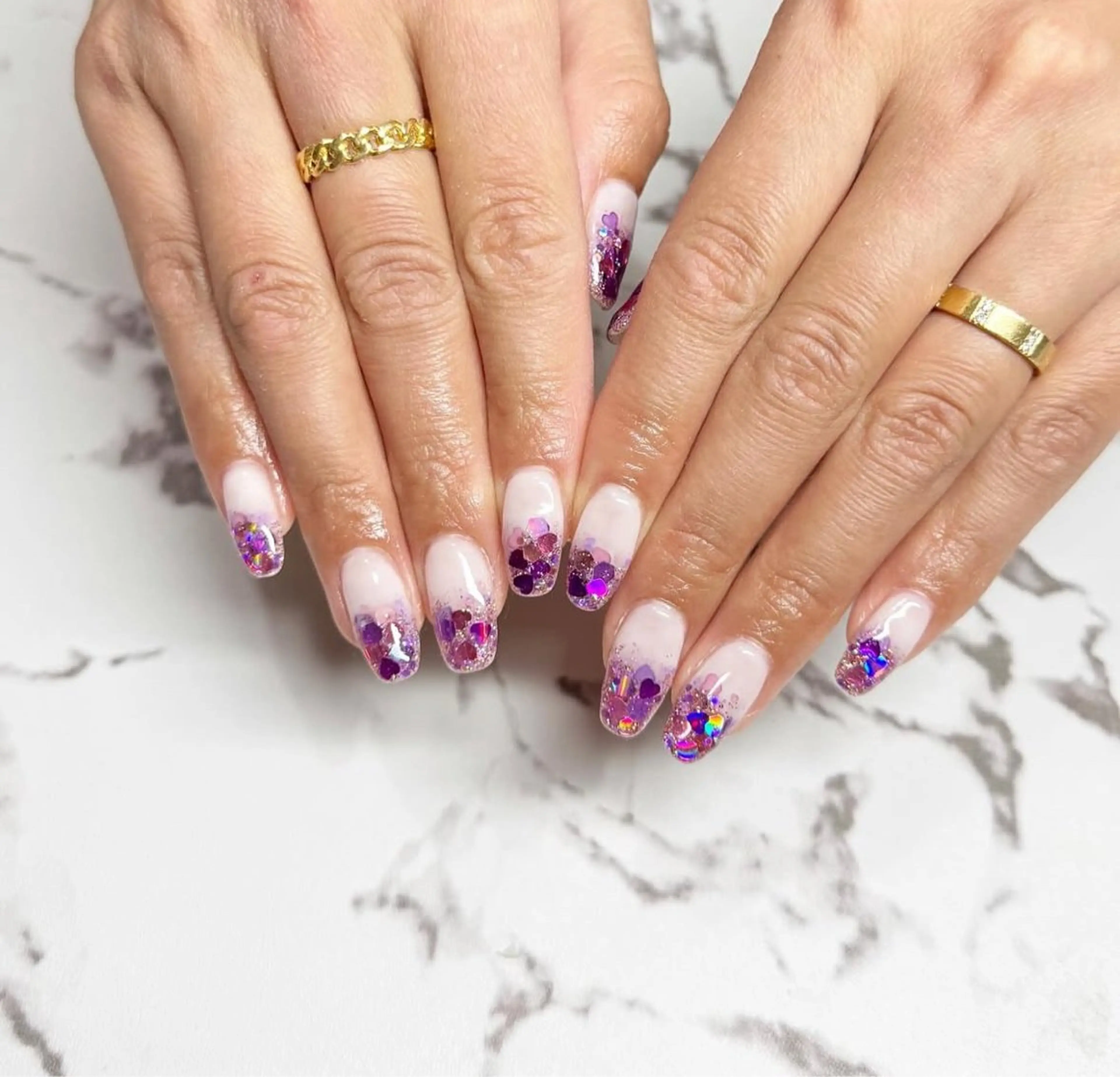 ネイル グラデーション ハート ラメ(グリッター) ラメグラデーション ハンドネイル フットネイル Chitti yuuriのネイルデザイン