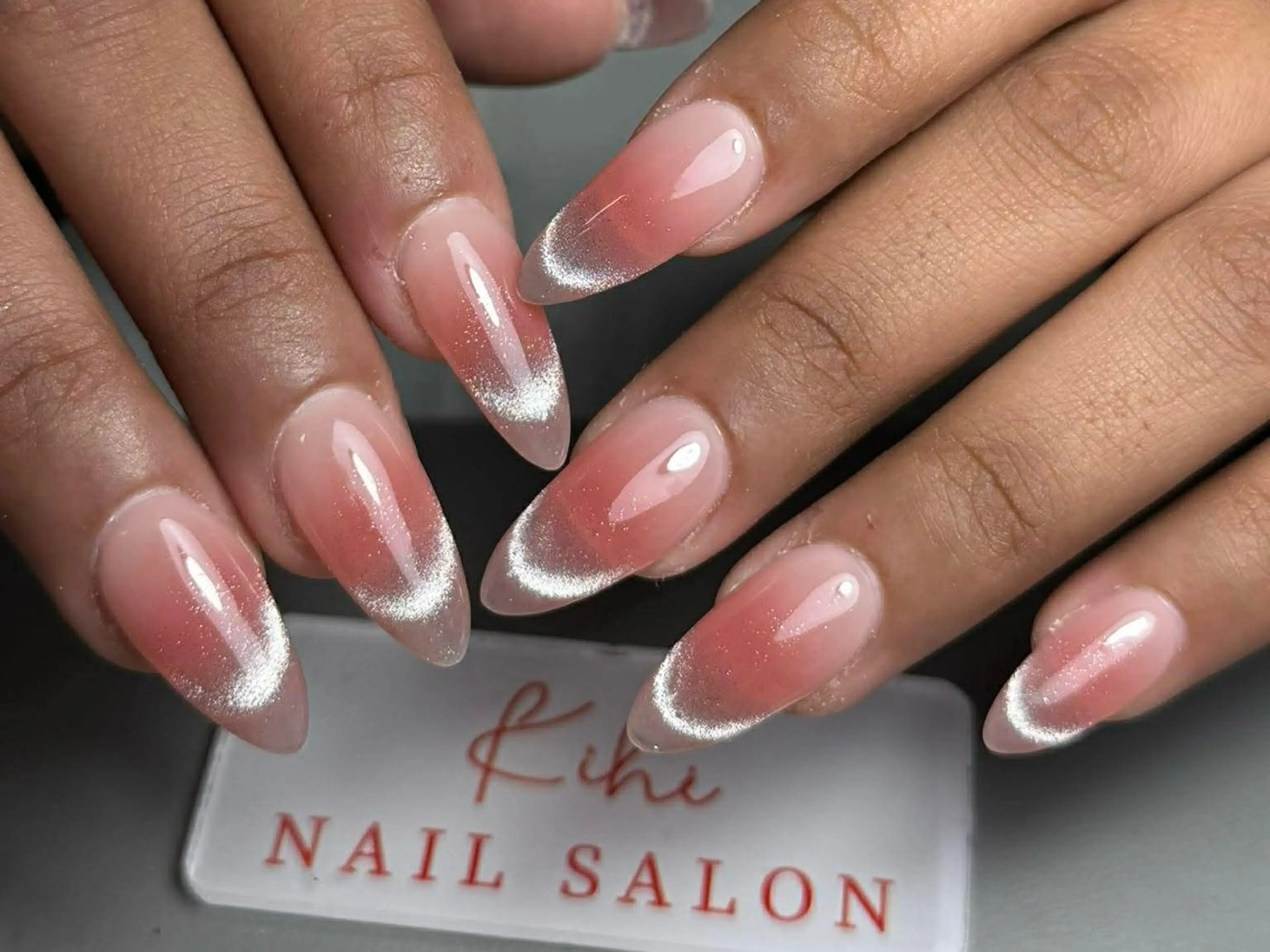 ネイル アートネイル フレンチネイル ジェルネイル グラデーション 韓国ネイル ハンドネイル 💕鈴木ユリ パラジェル/オフ無料のネイルデザイン