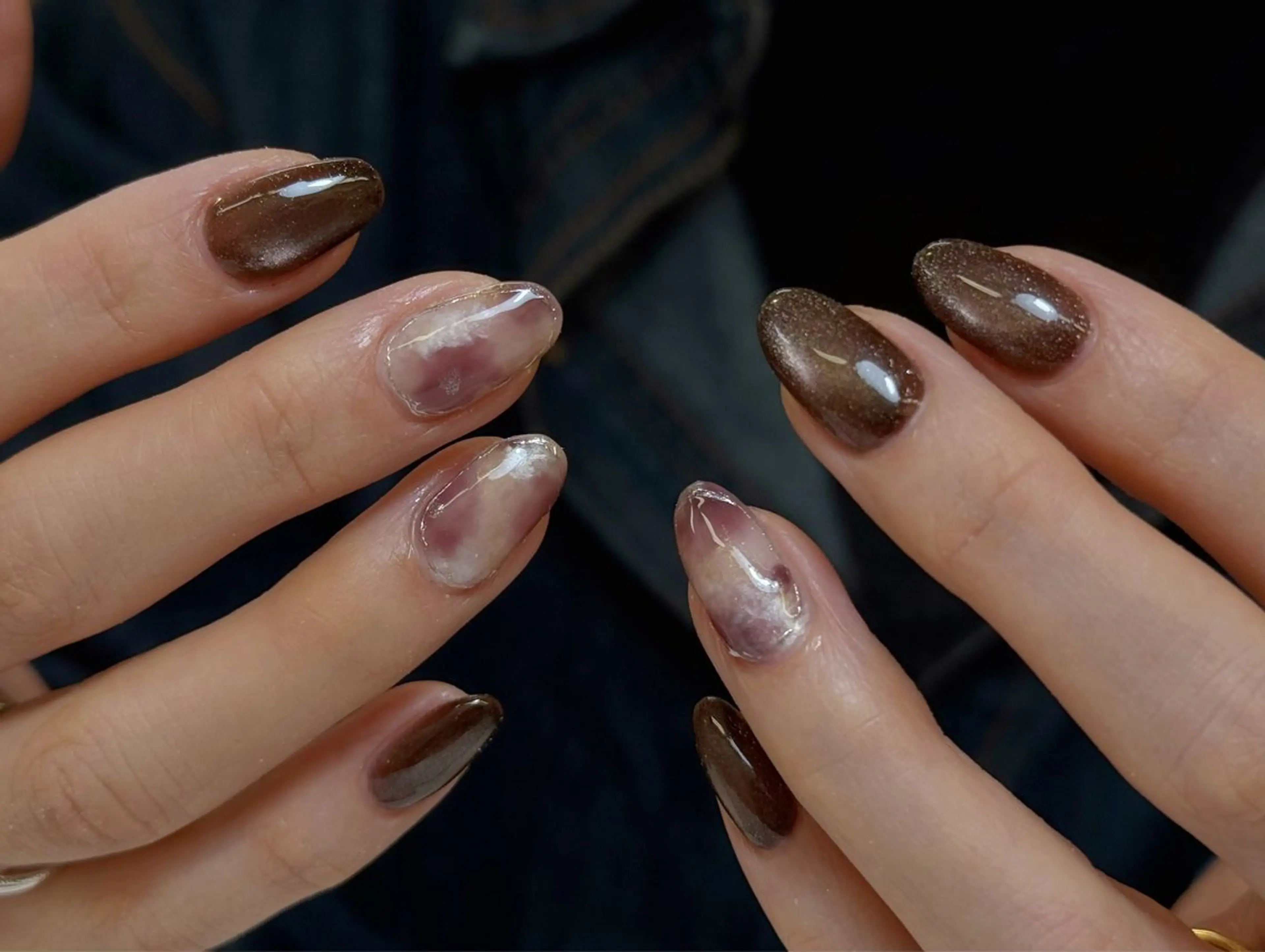 ネイル チークネイル フレンチネイル 韓国ネイル マグネットネイル 持ち込み ハンドネイル Hi nail🎀 池袋kozueのネイルデザイン