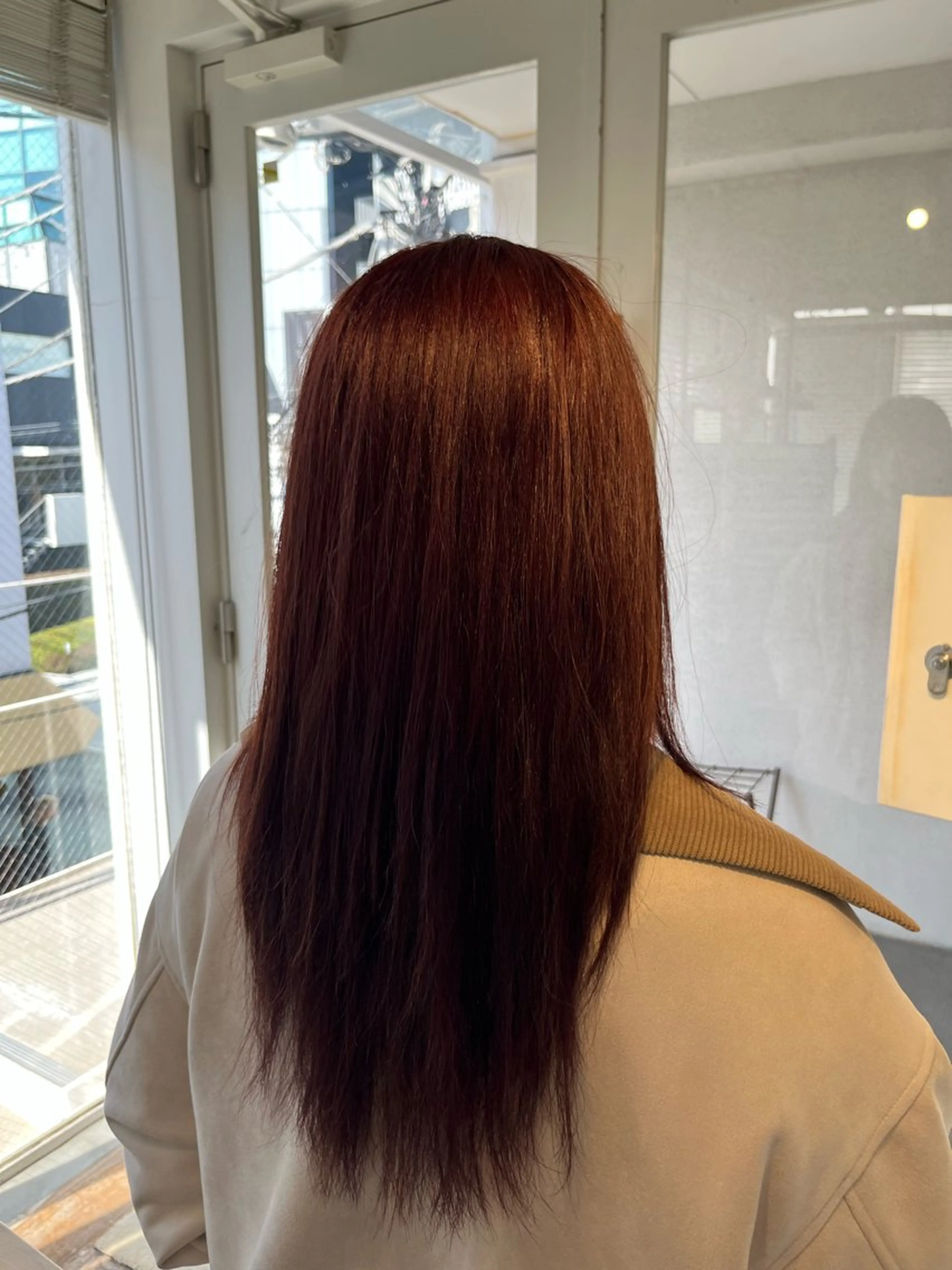 カラー 大岩 はなのヘアスタイル