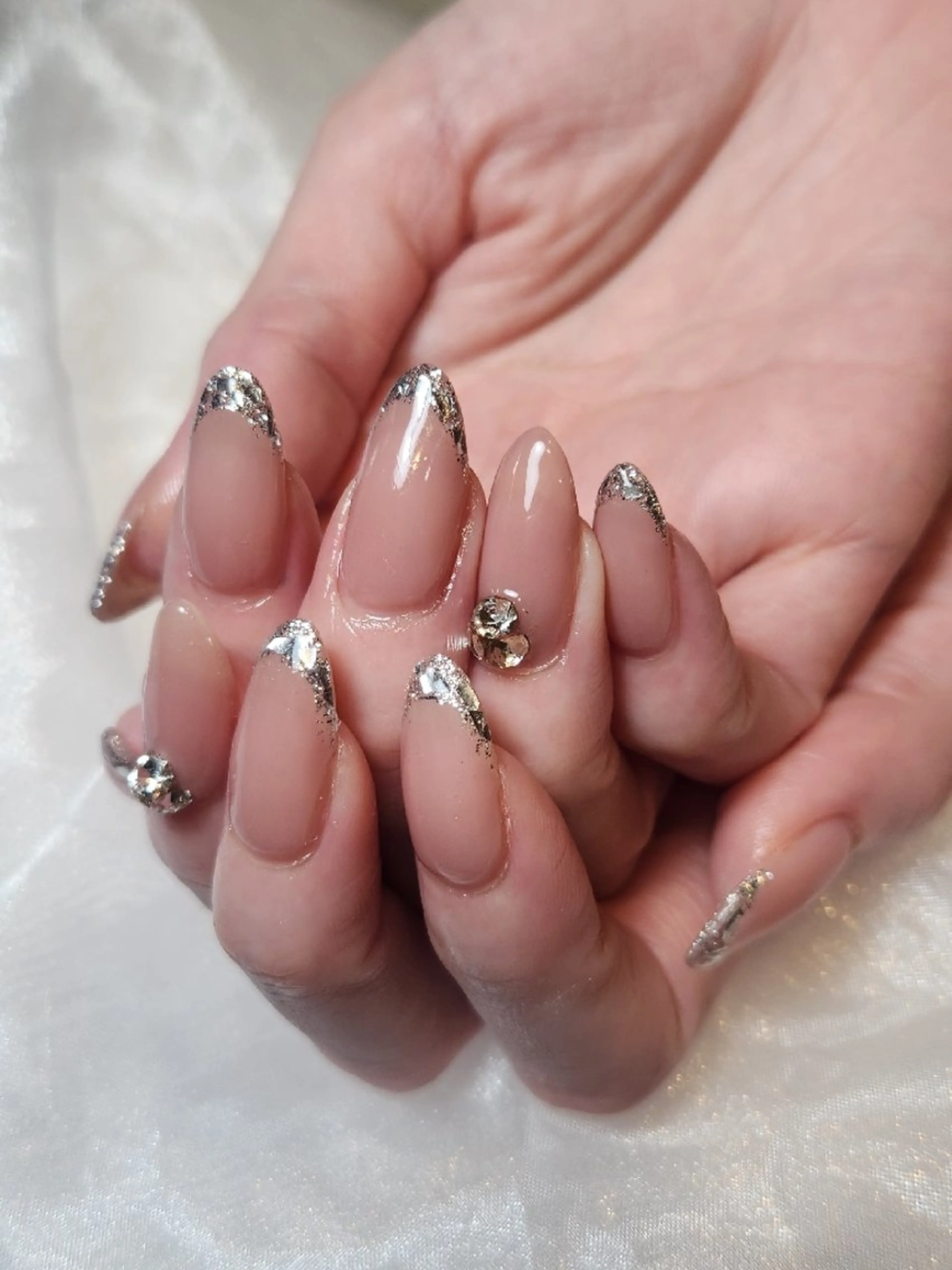 ネイル フレンチネイル ガラスフレンチ キラキラネイル ラメ(グリッター) オフィスネイル Nailroom3  古屋明美のネイルデザイン