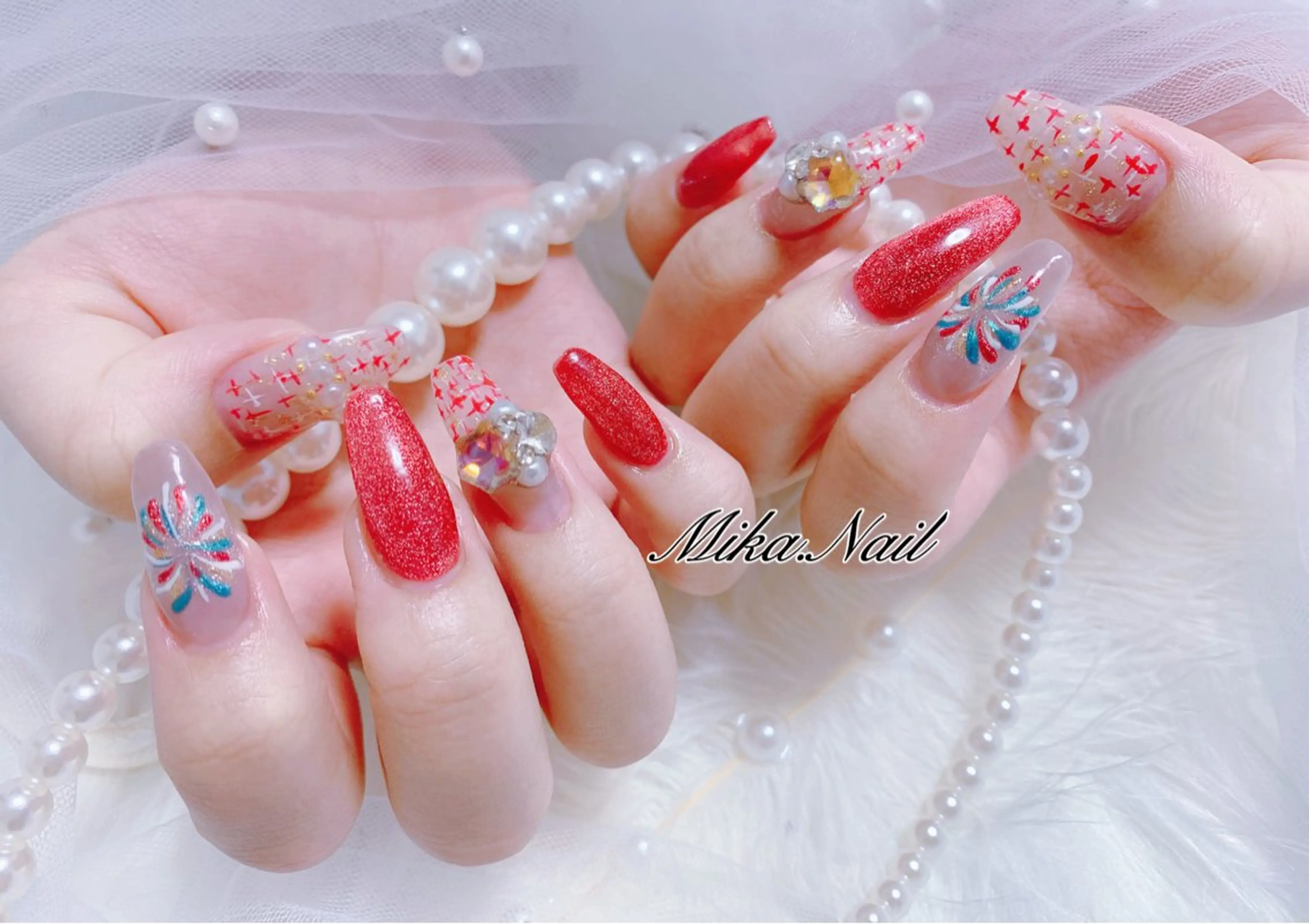 ネイル 赤色 ハンドネイル Mika Nailのネイルデザイン