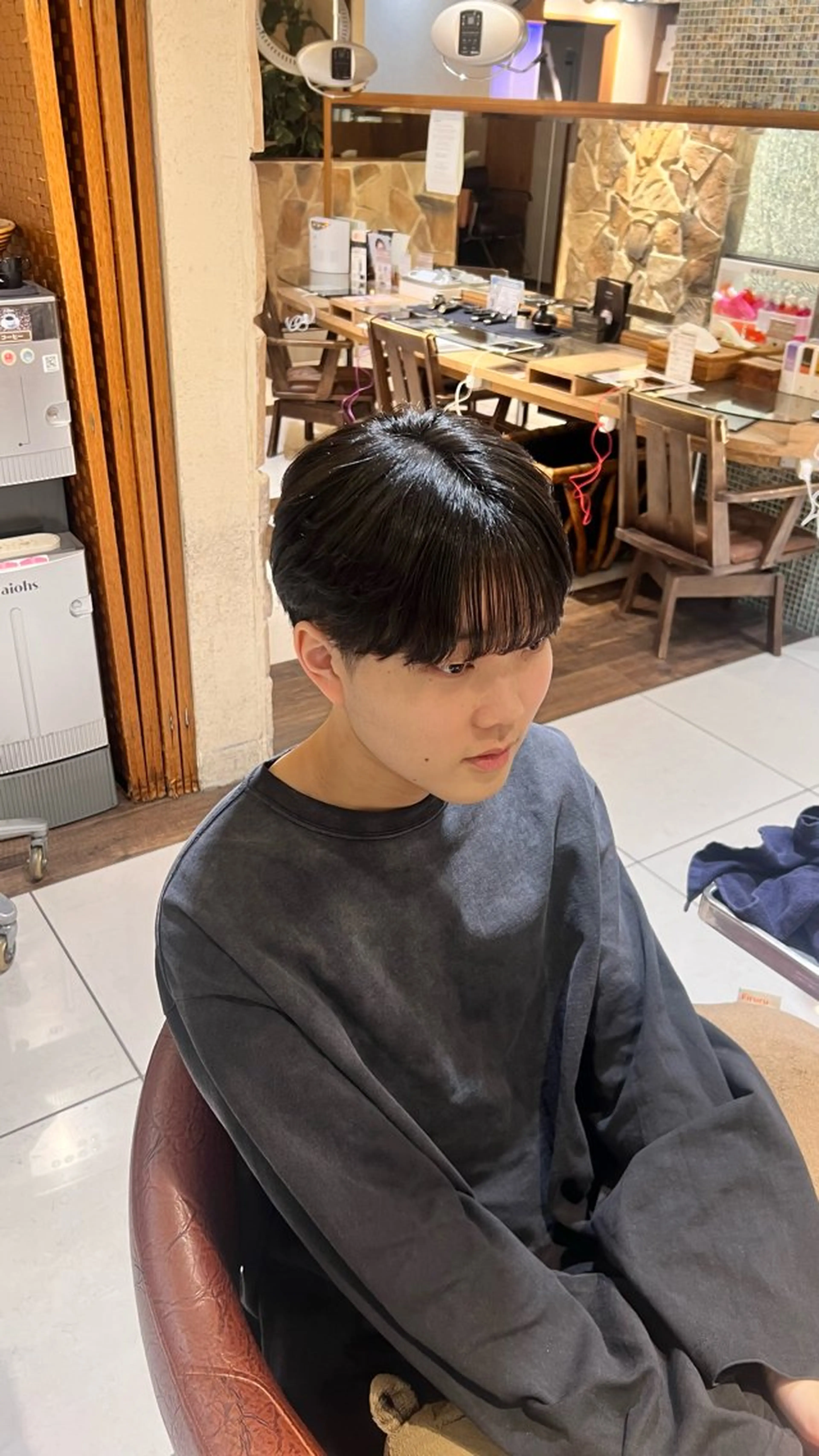 ◎ケアパーマ　カット＋ストレートパーマ＋ケアパーマ【新宿/メンズ/パーマ/パーマ落とし/ケアトリートメント】の写真