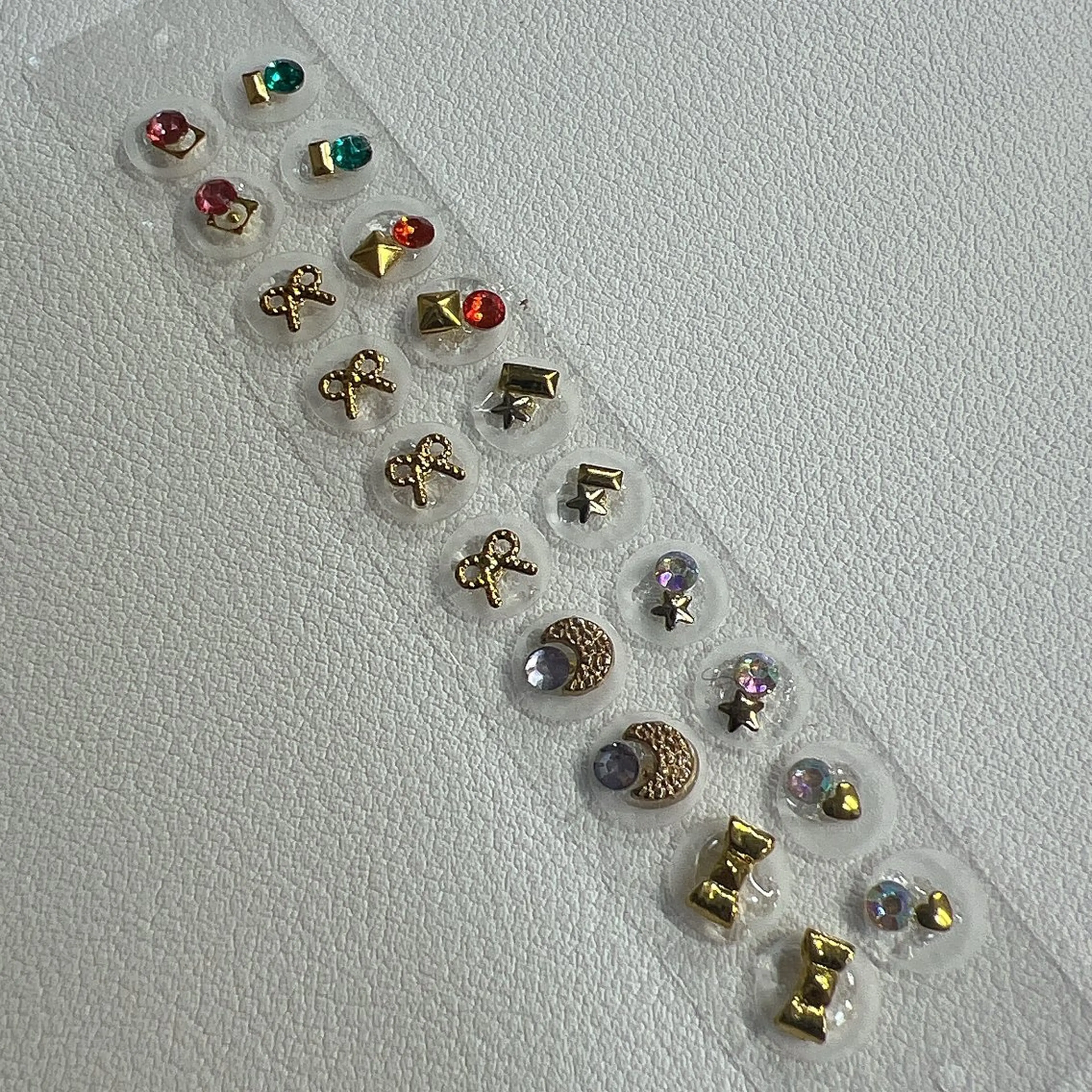その他 MIKA／耳ツボ ／マグネットネイルのネイルデザイン