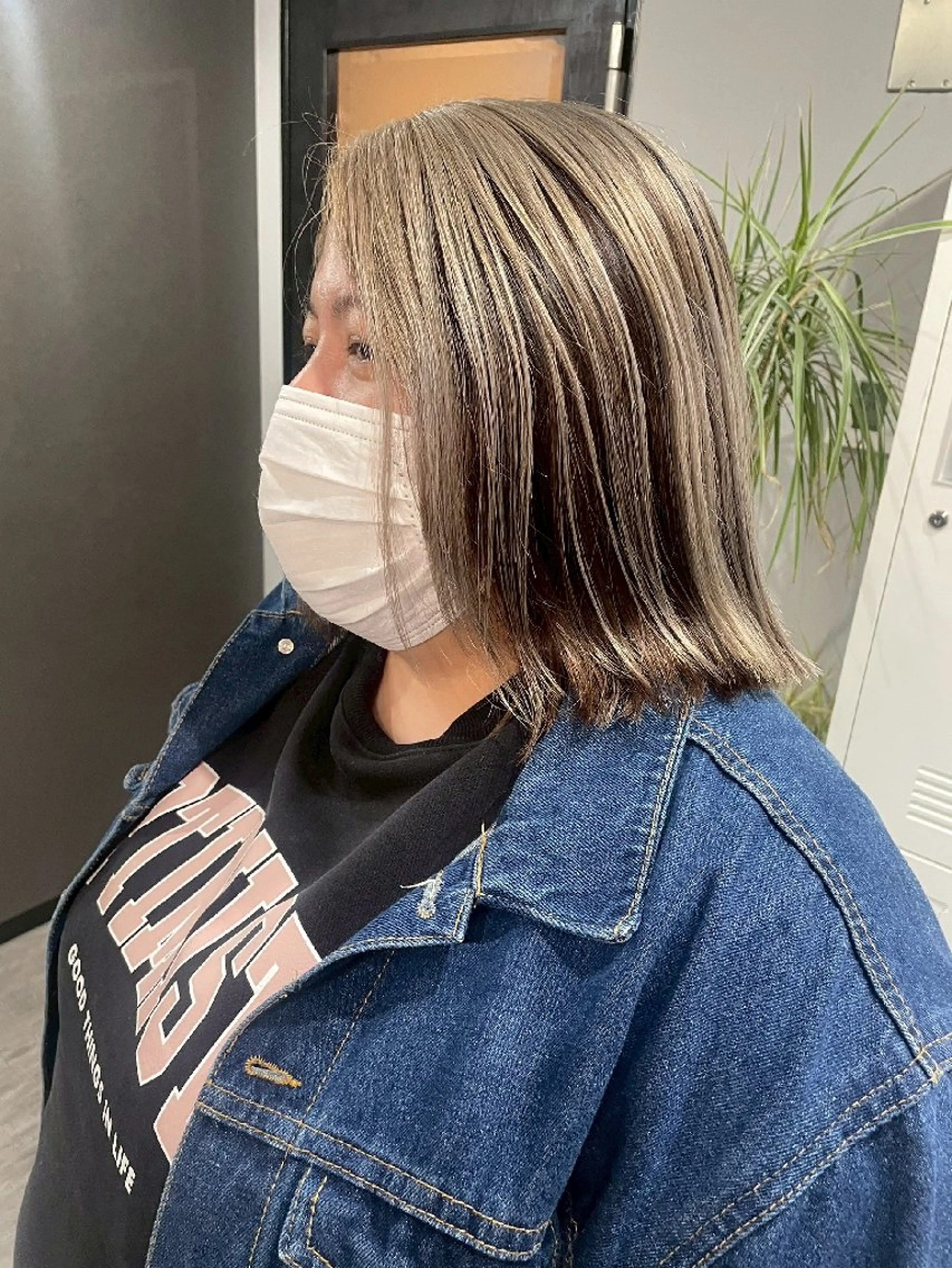 ミディアム ヘアカラー シェリー淀屋橋肥後橋店所属・韓国風/ハイトーン sherryのヘアスタイル